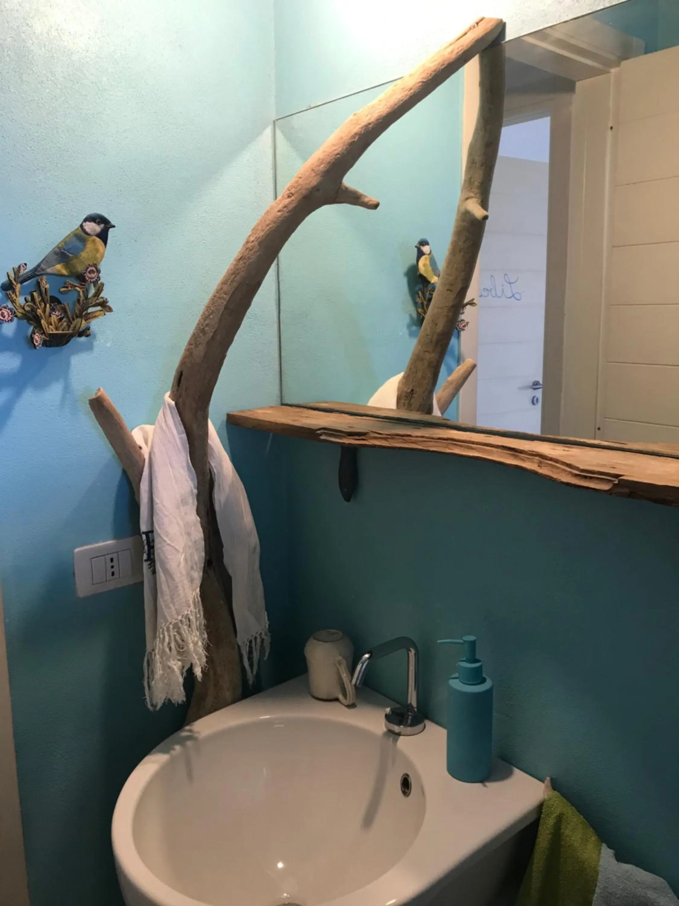 Bathroom in B&B Al Salvatore Di Lipari