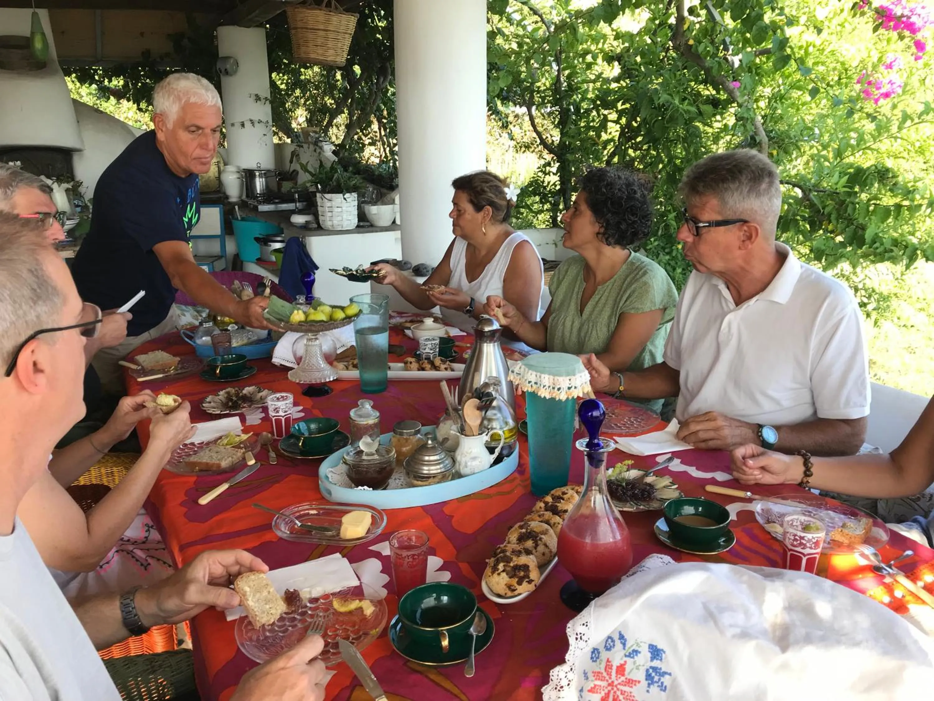 Restaurant/places to eat in B&B Al Salvatore Di Lipari