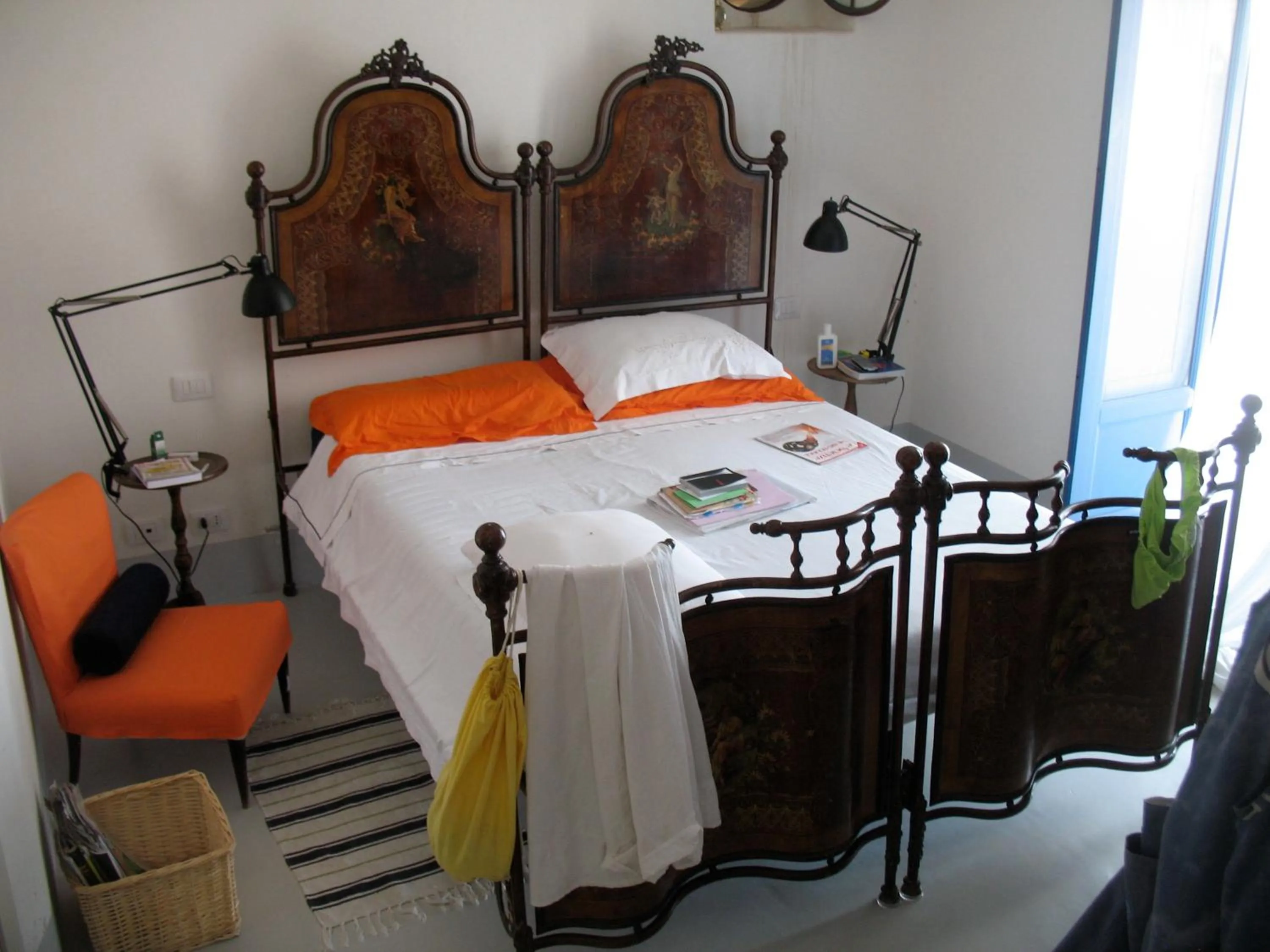 Bed in B&B Al Salvatore Di Lipari