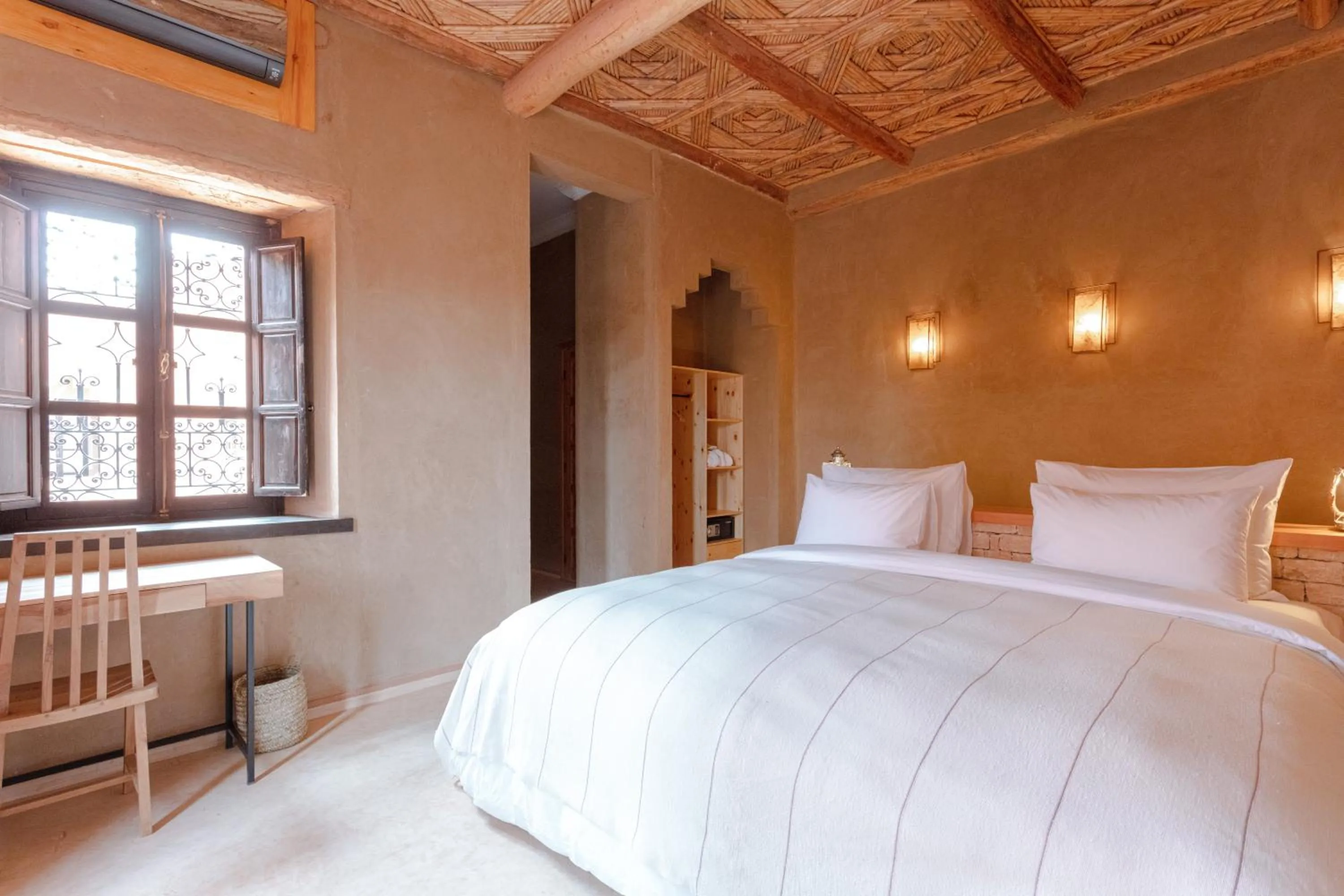 Bed in Kasbah Tamsna