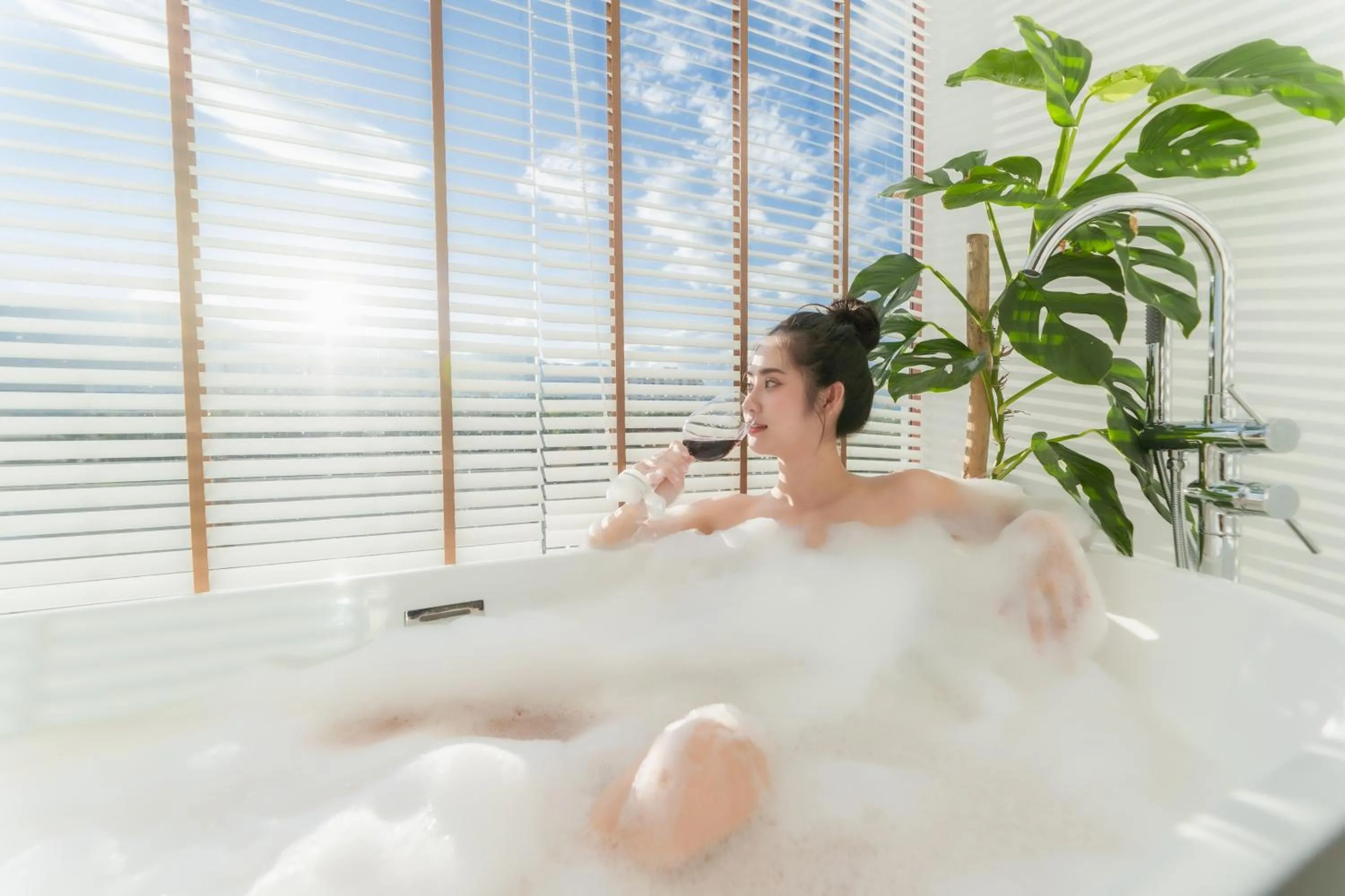 Natural landscape in Mai Hotel Chiang Mai ใหม่โฮเทล เชียงใหม่