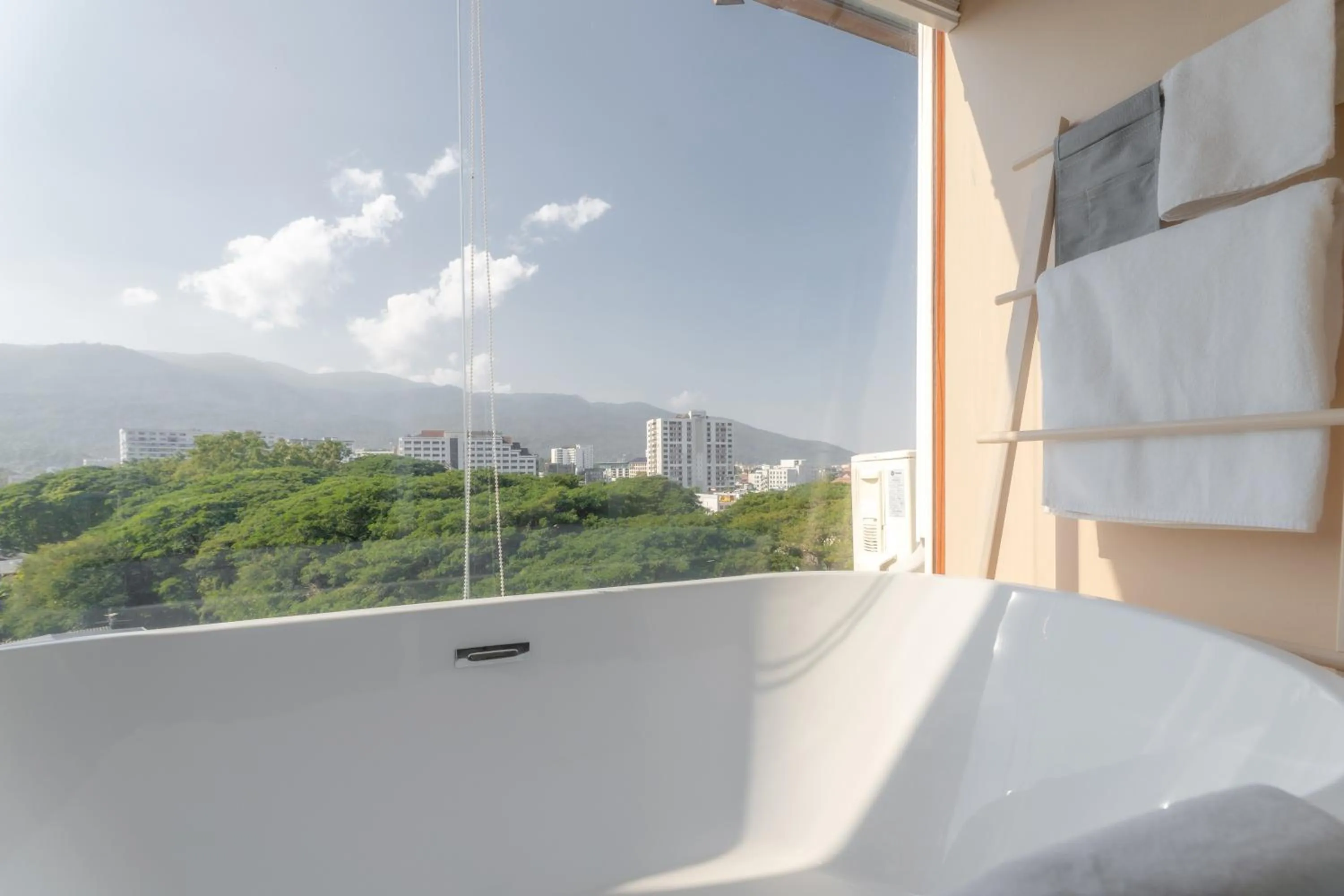 Natural landscape in Mai Hotel Chiang Mai ใหม่โฮเทล เชียงใหม่