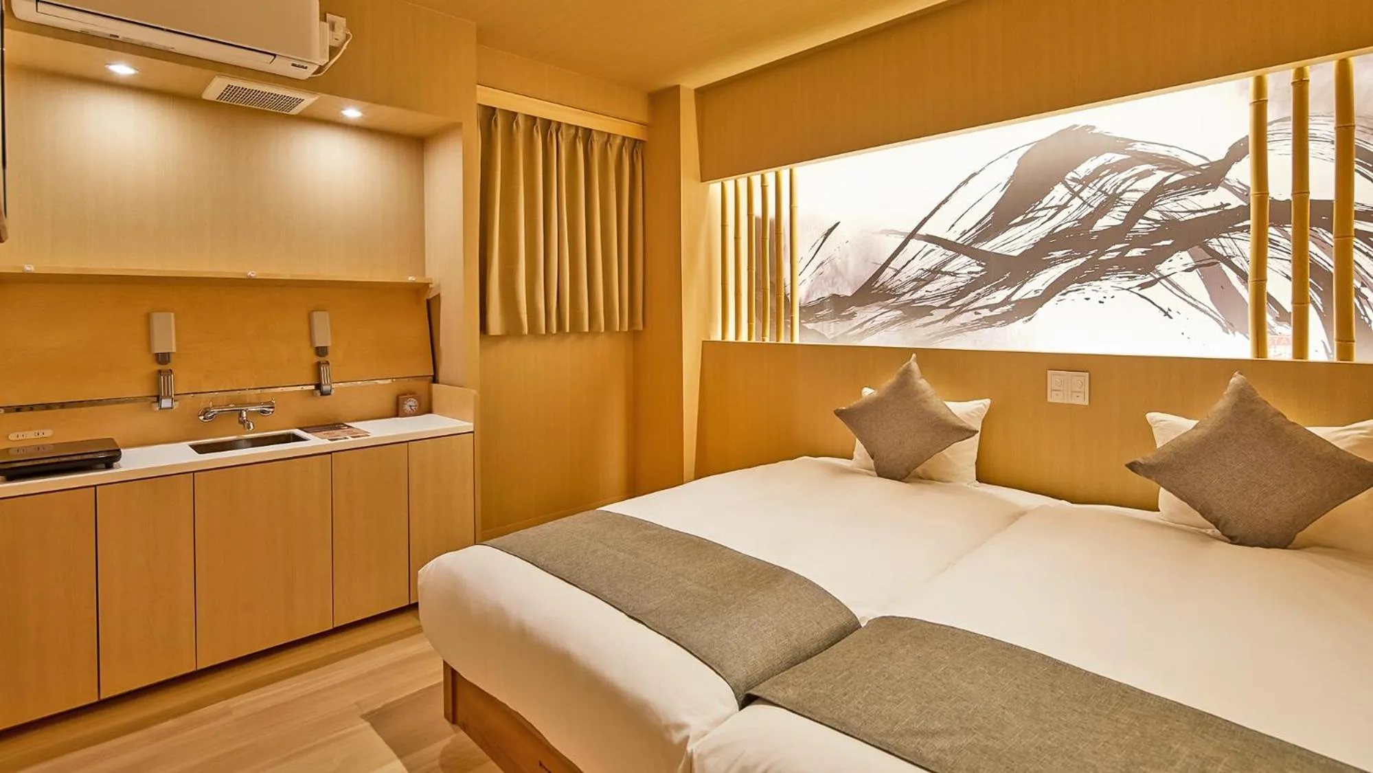 Photo of the whole room, Bed in Stay SAKURA Tokyo Shinjuku Hyakukura