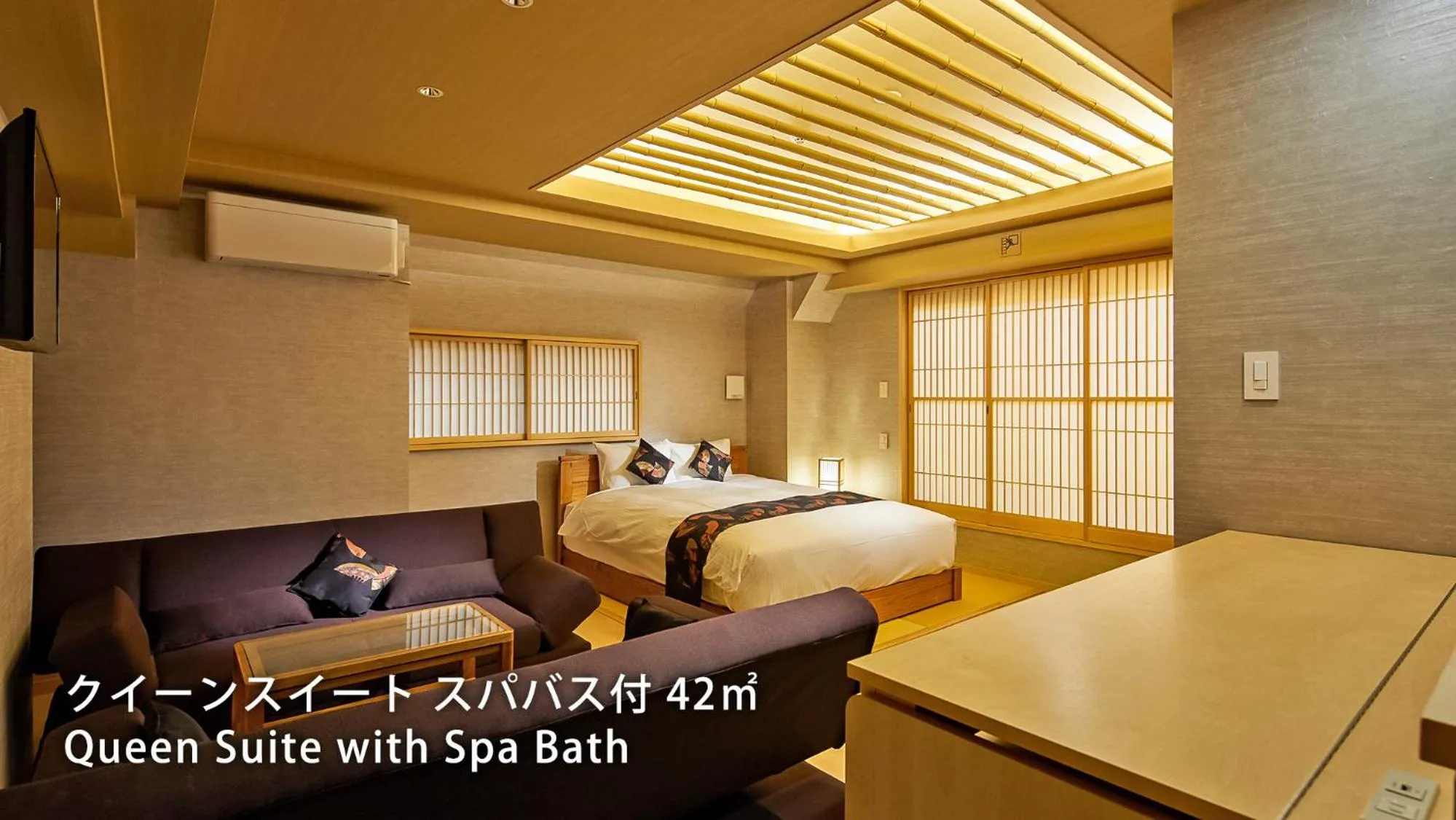 Photo of the whole room, Bed in Stay SAKURA Tokyo Shinjuku Hyakukura