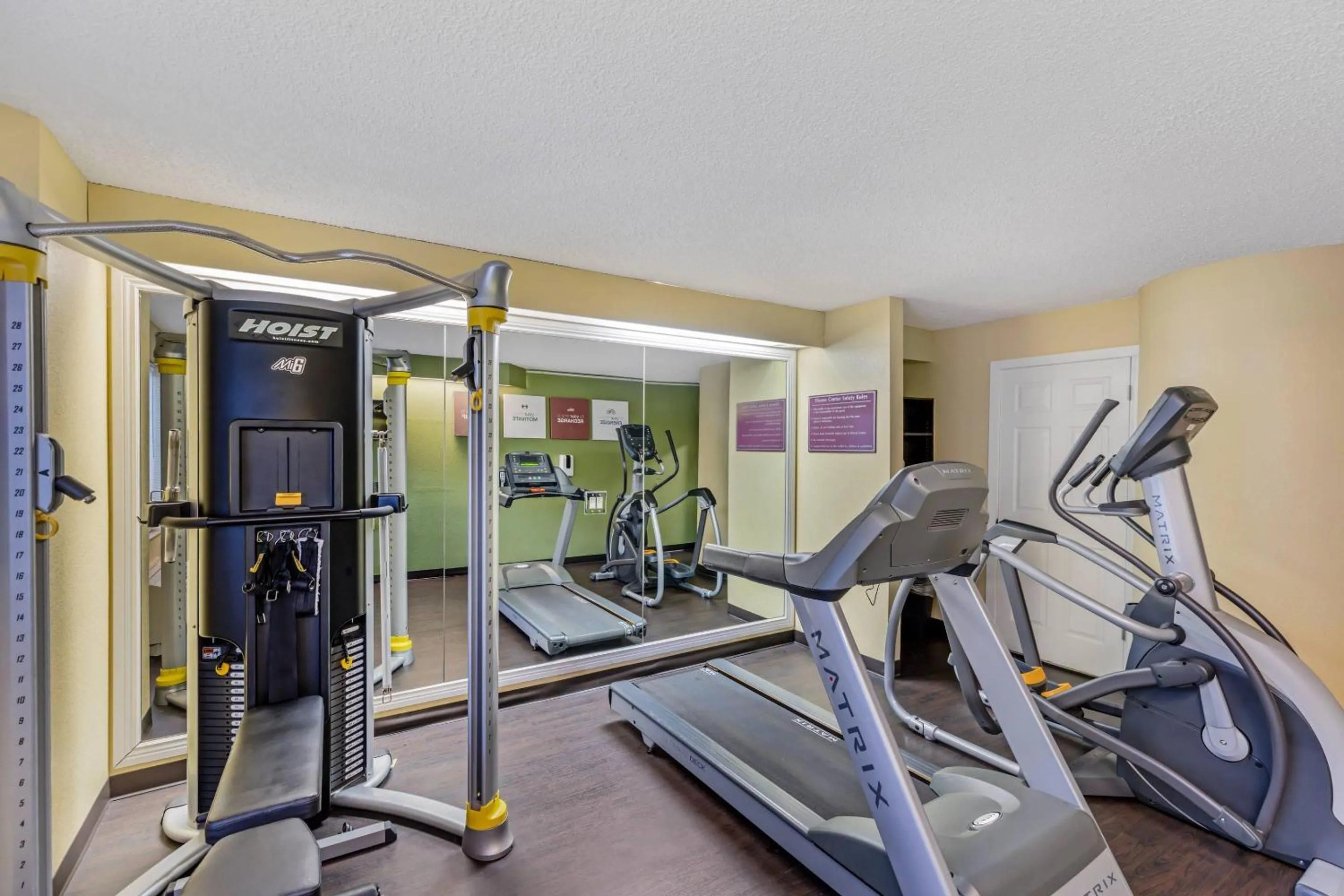 Fitness centre/facilities in Sleep Inn Denver Tech Center