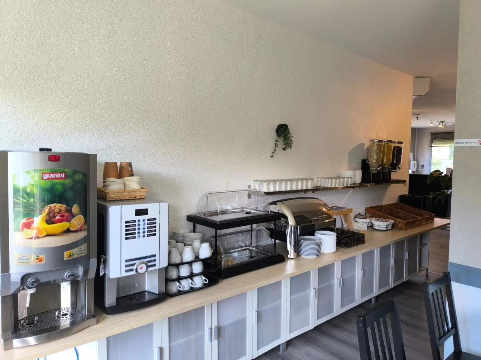 Buffet breakfast in Adonis Lyon Est Hôtel Artys