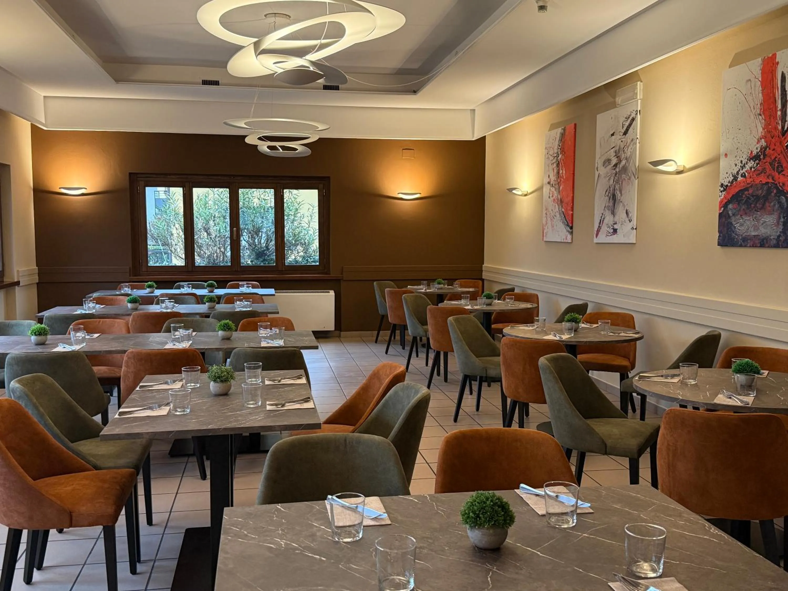 Restaurant/places to eat in Hotel Giardino