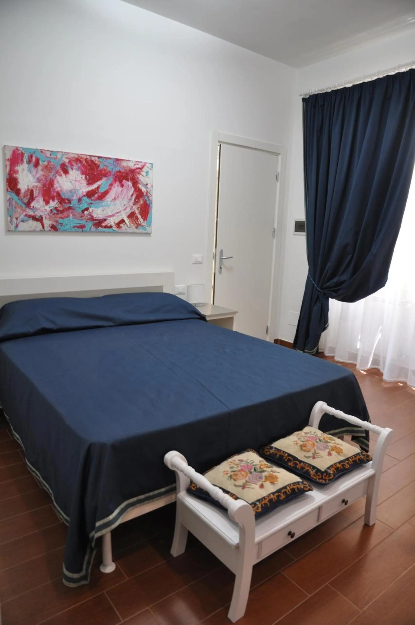 Decorative detail, Bed in B&B Five