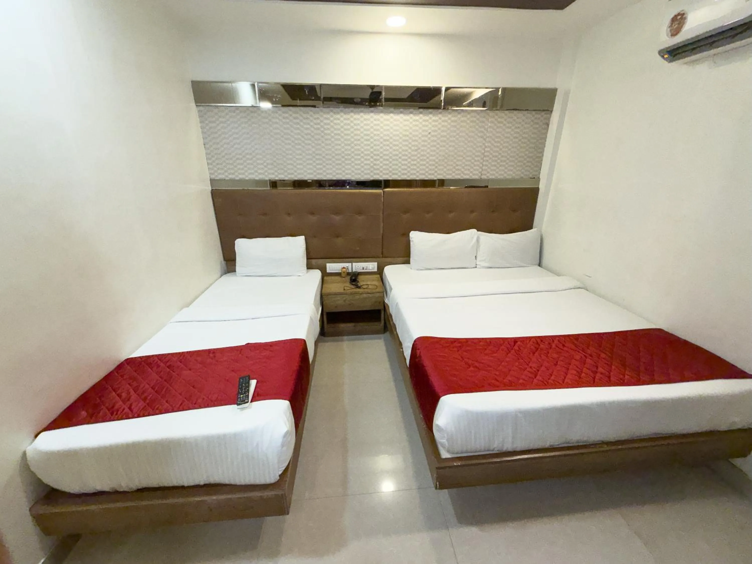 Bedroom, Bed in Hotel Hometown Near US Embassy BKC