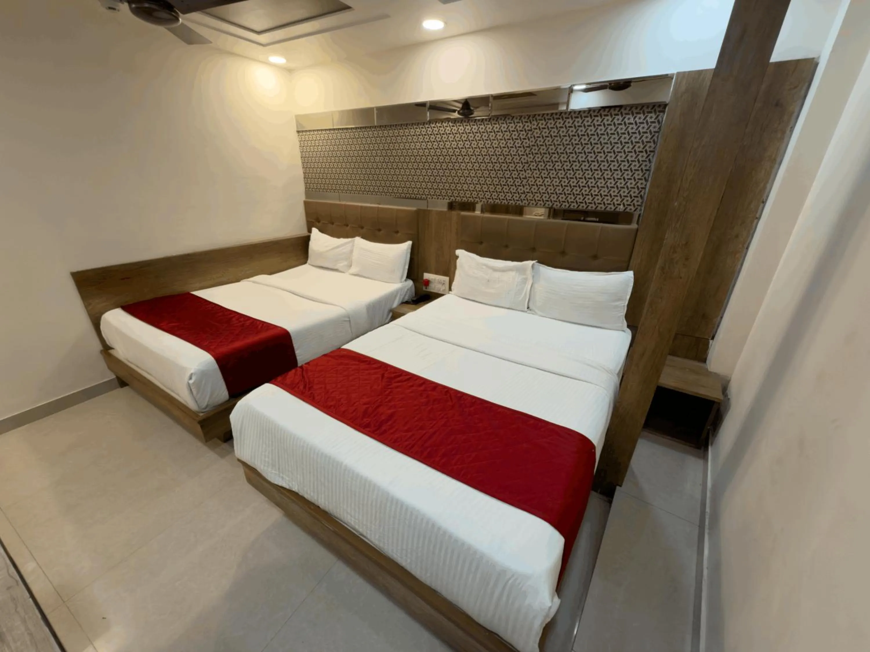 Bedroom, Bed in Hotel Hometown Near US Embassy BKC