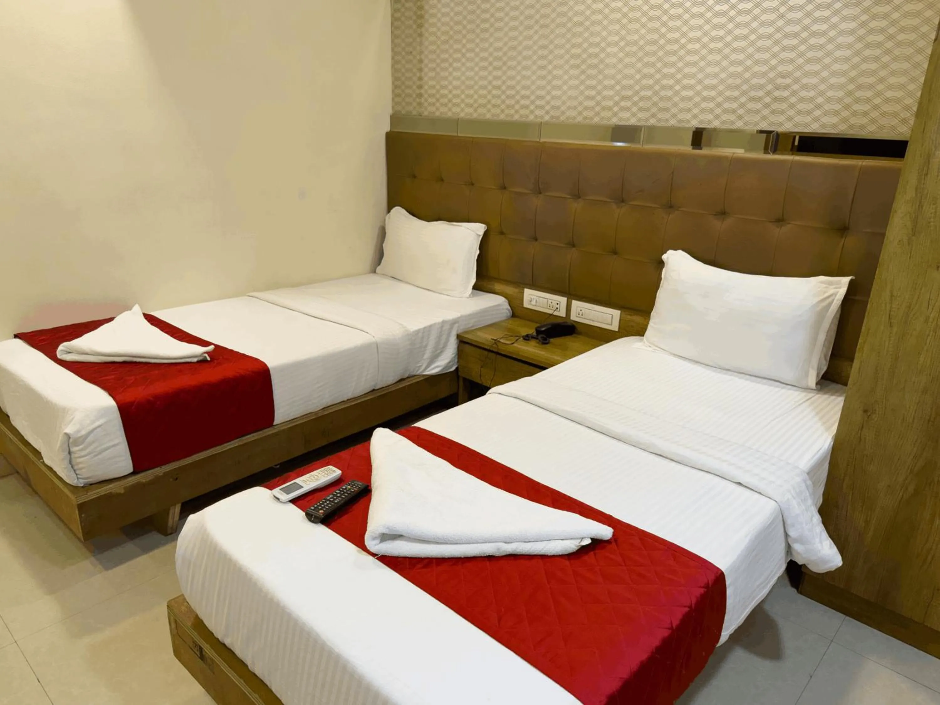 Bedroom, Bed in Hotel Hometown Near US Embassy BKC