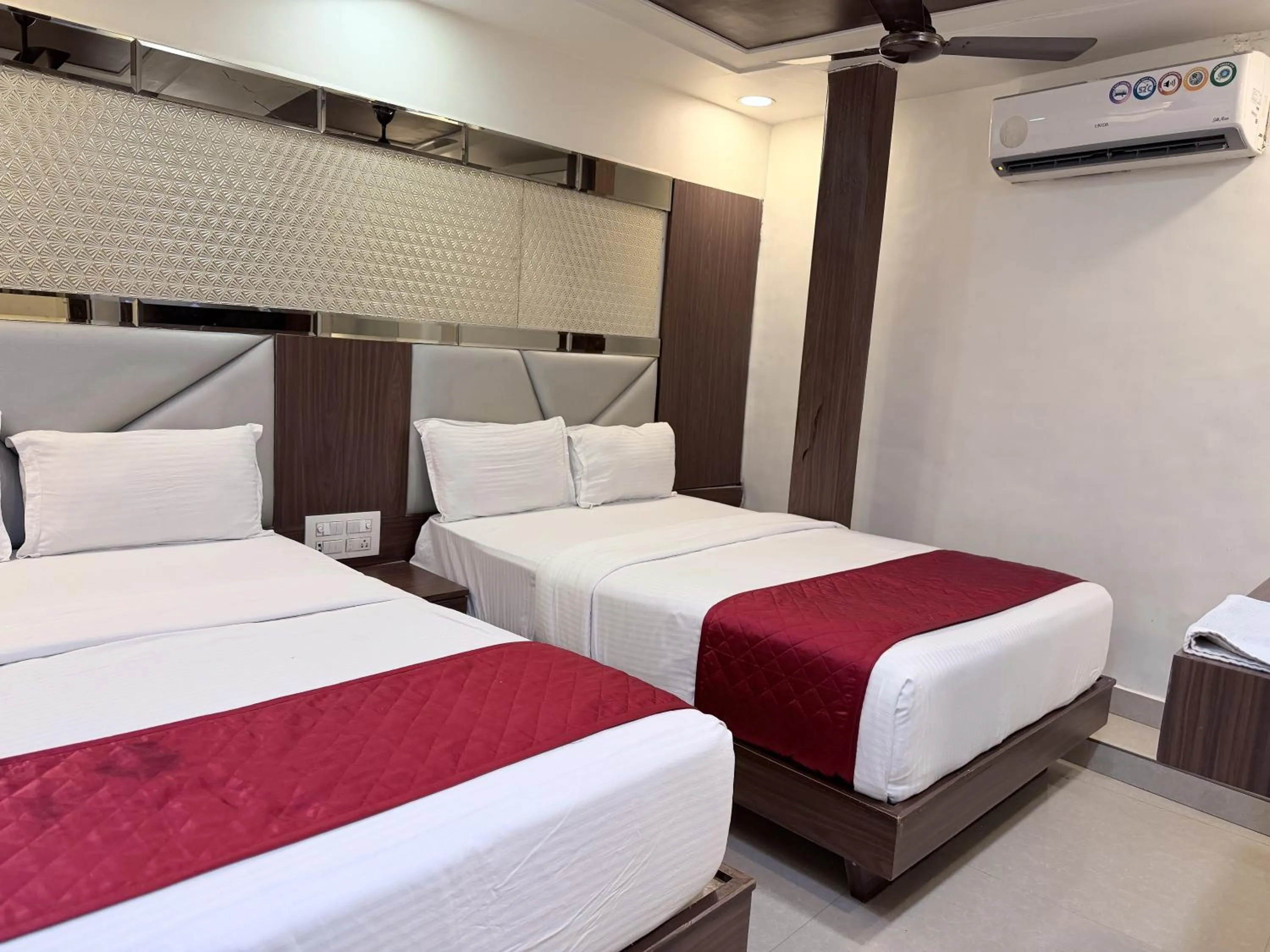 Bedroom, Bed in Hotel Hometown Near US Embassy BKC