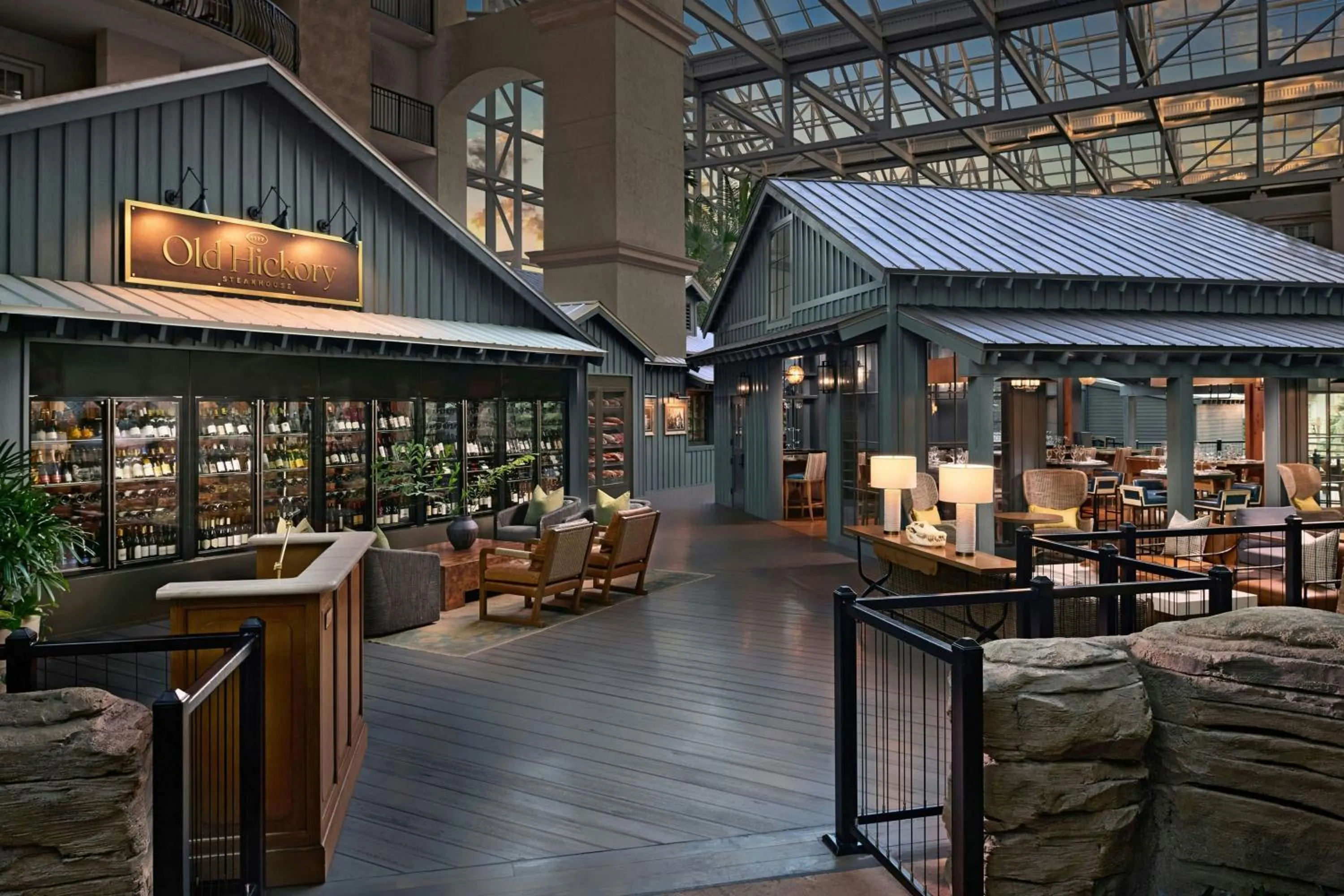 Restaurant/places to eat in Gaylord Palms Resort & Convention Center