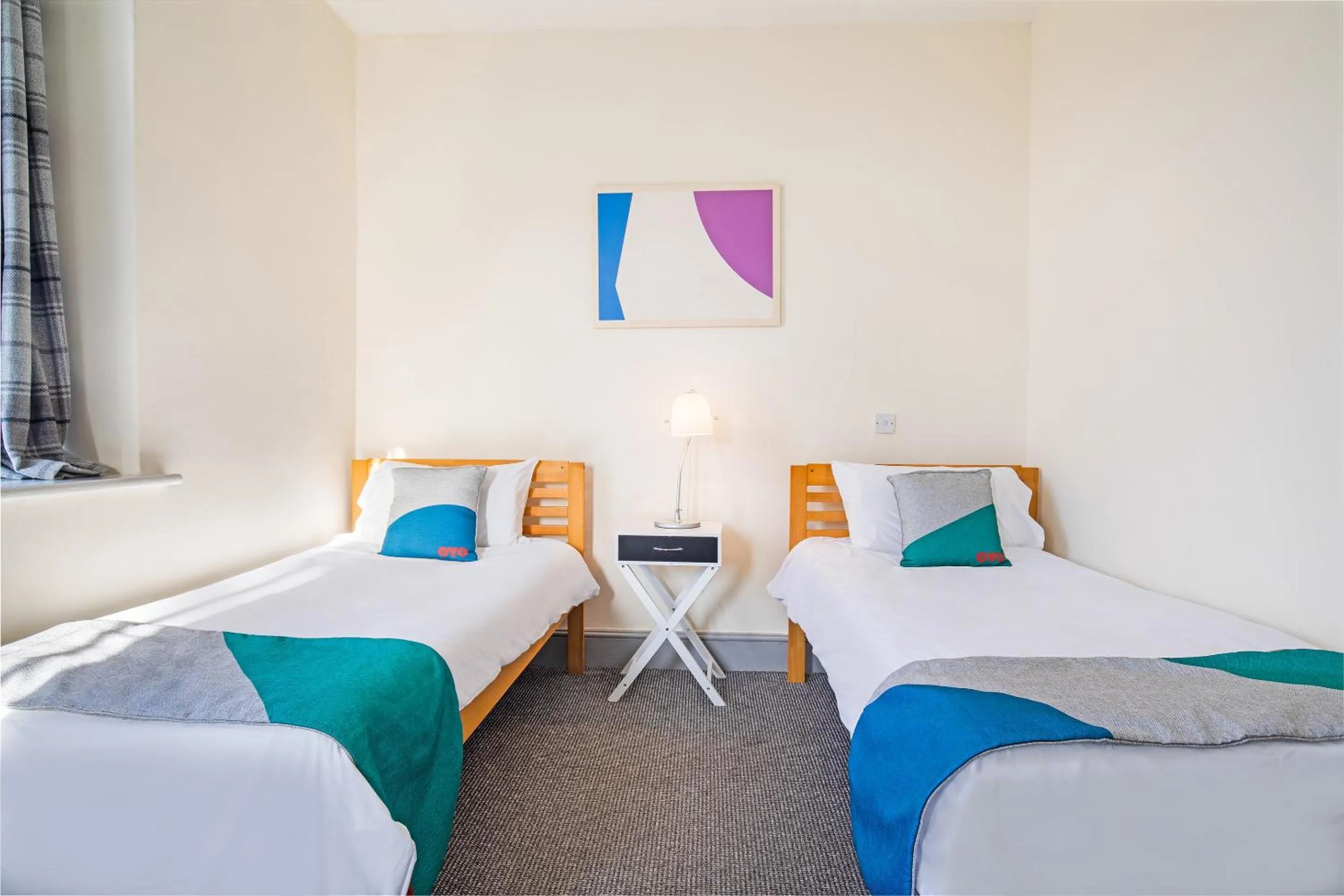 Bedroom, Bed in OYO The Green Man Pub And Hotel