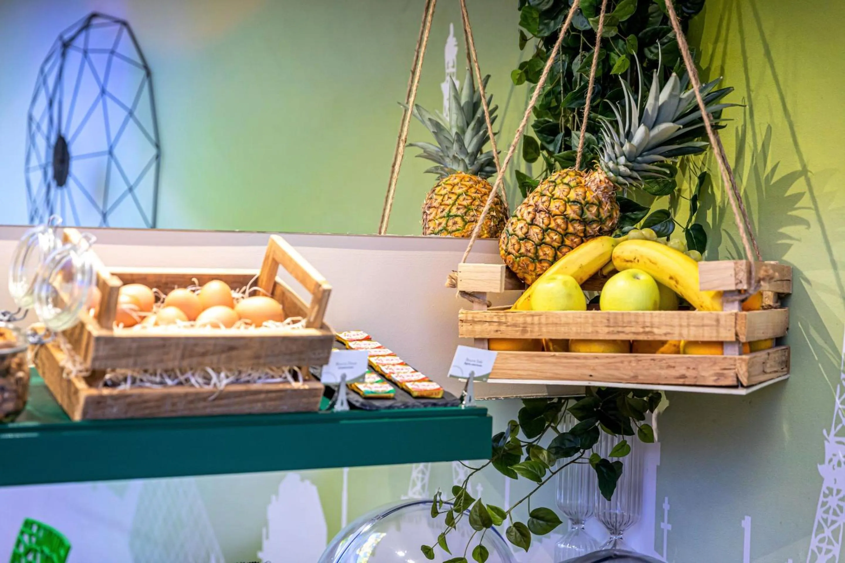 Food in Hotel Ariane Montparnasse by Patrick Hayat