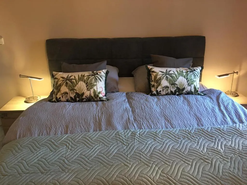 Bed in Villa Rosa Bad Camberg