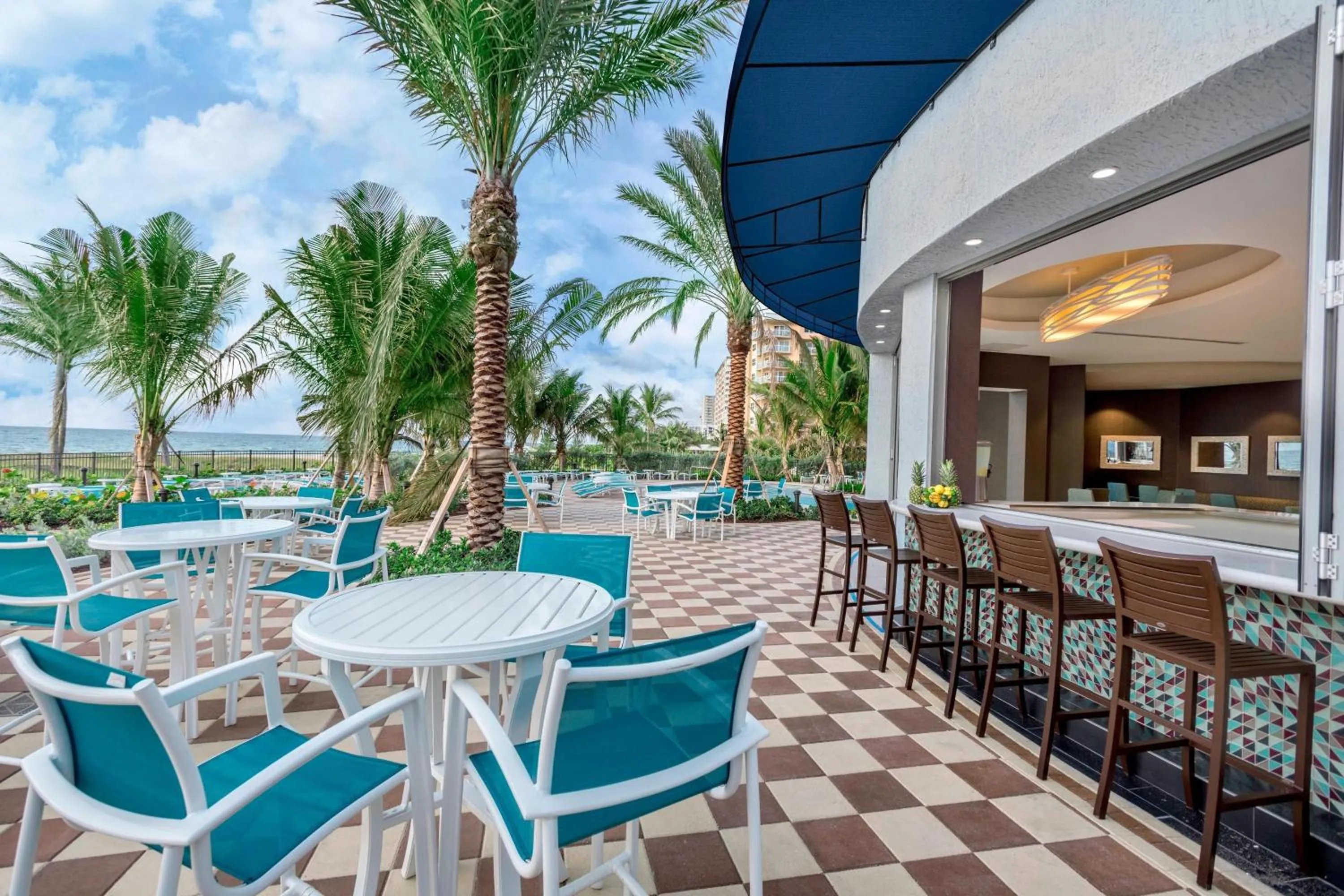 Lounge or bar in Residence Inn Fort Lauderdale Pompano Beach/Oceanfront