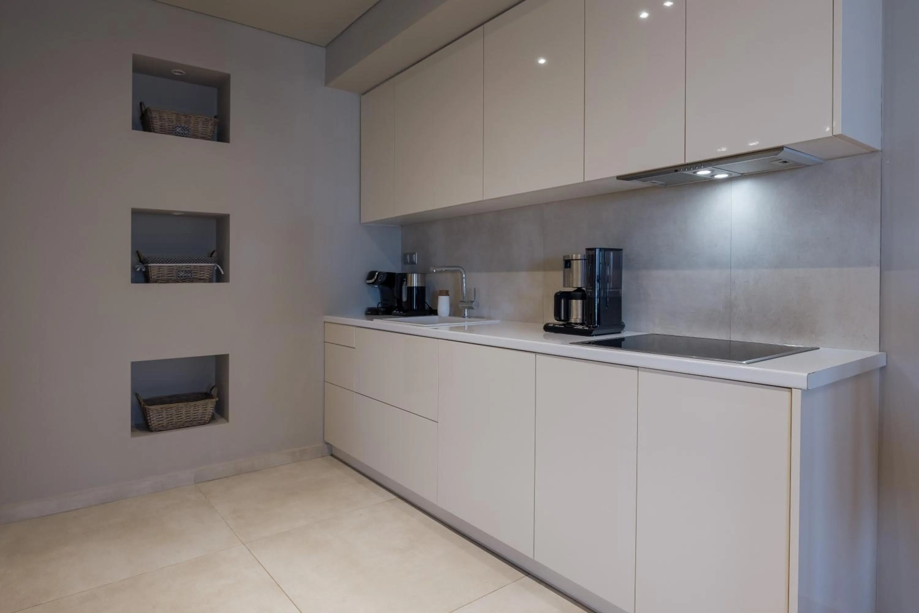 Kitchen or kitchenette in El Mar Naxos