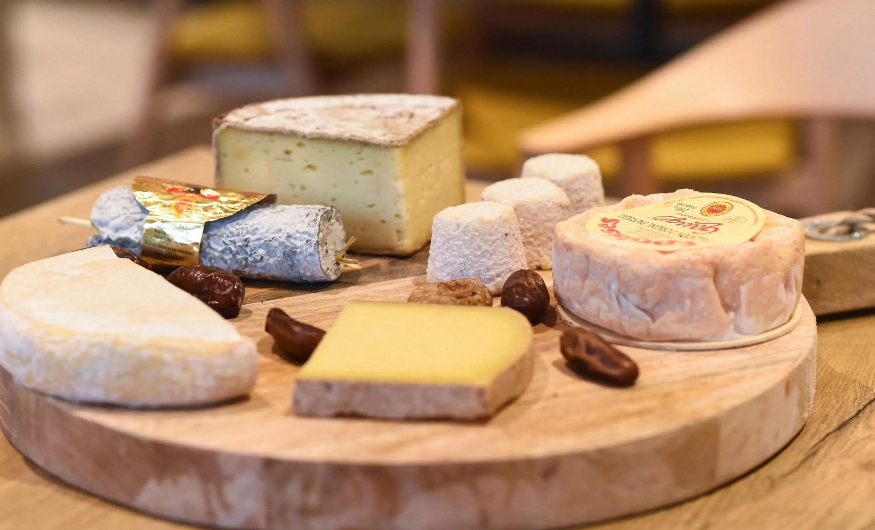 Restaurant/places to eat in ibis Dijon Gare