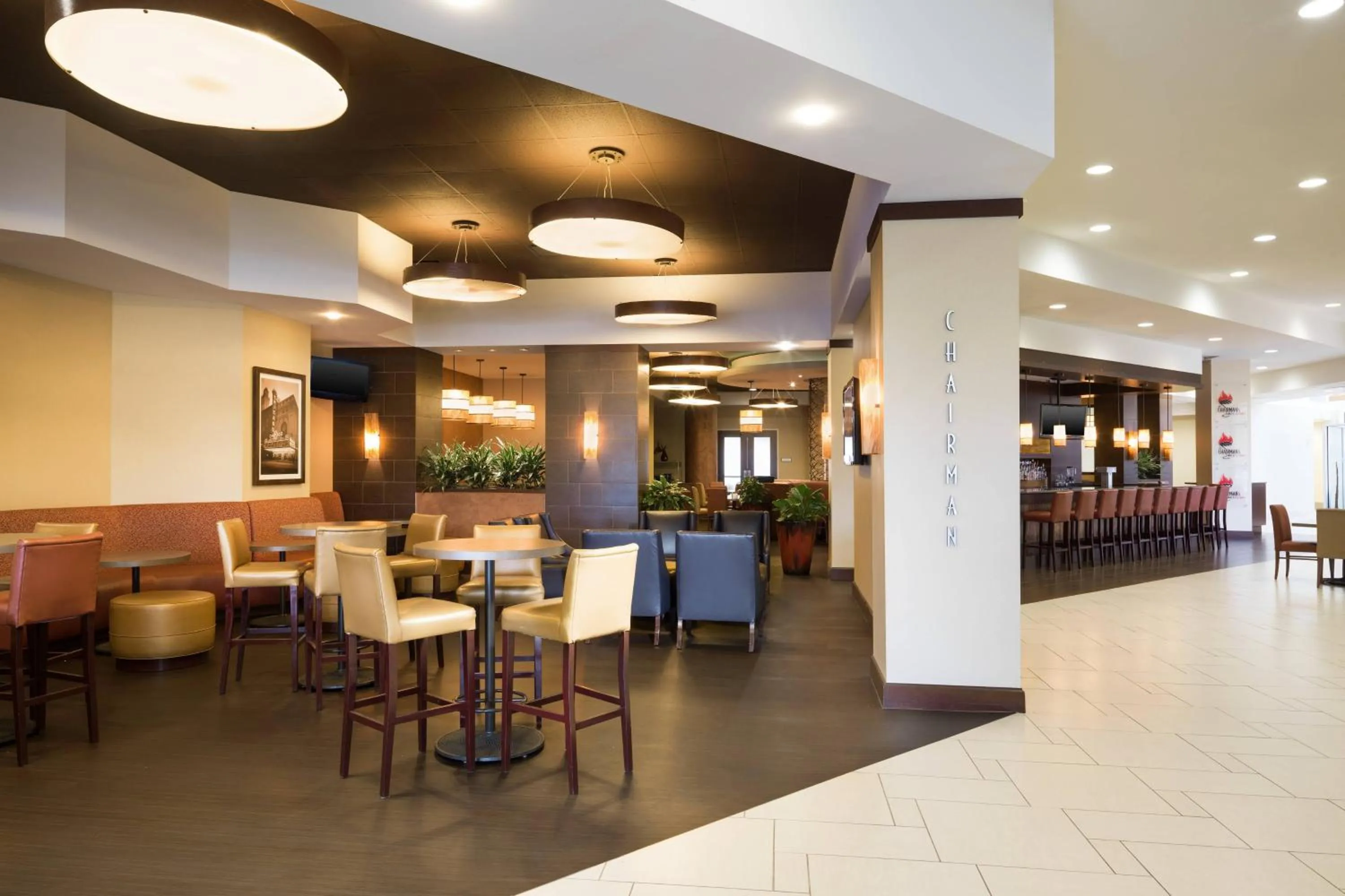 Lounge or bar in Sheraton Edison