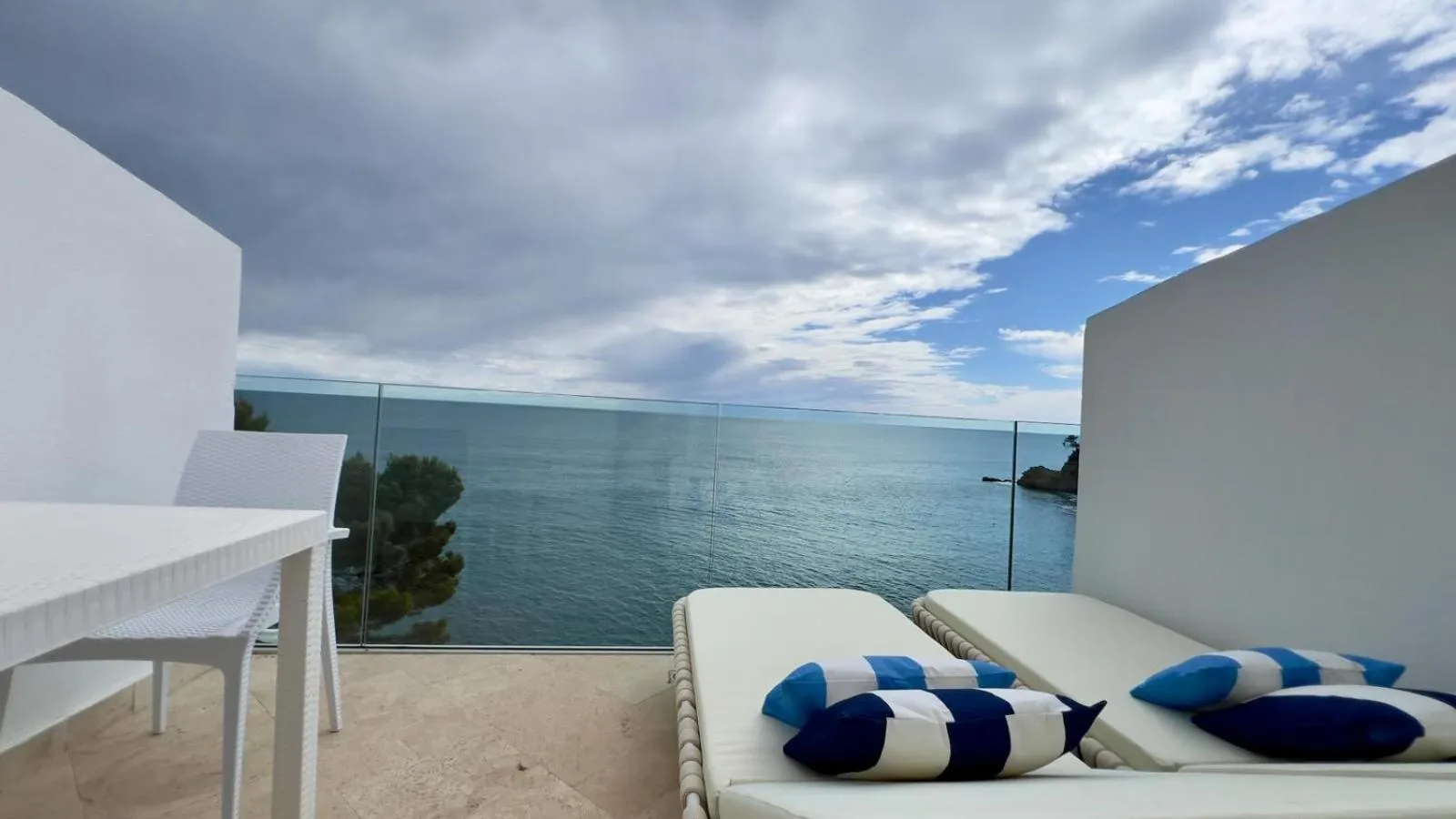 Balcony/Terrace in Hotel La Calanque