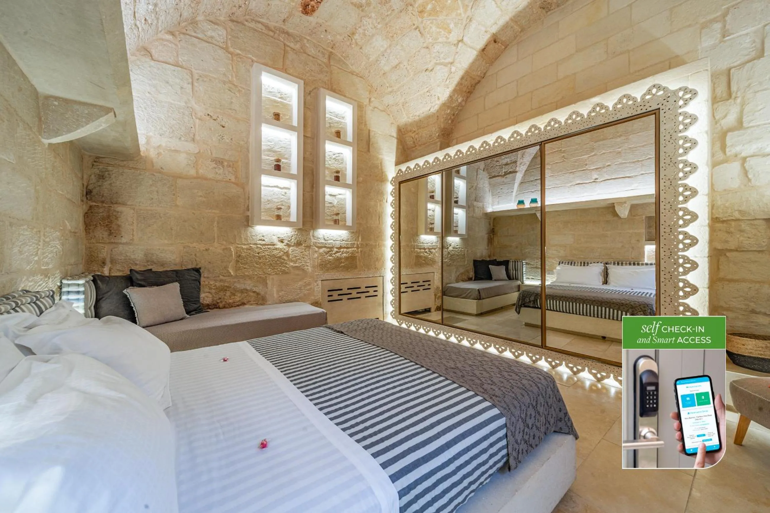 Bed in Corte Dei Granai Meeting & SPA - Raro Rooms Collection