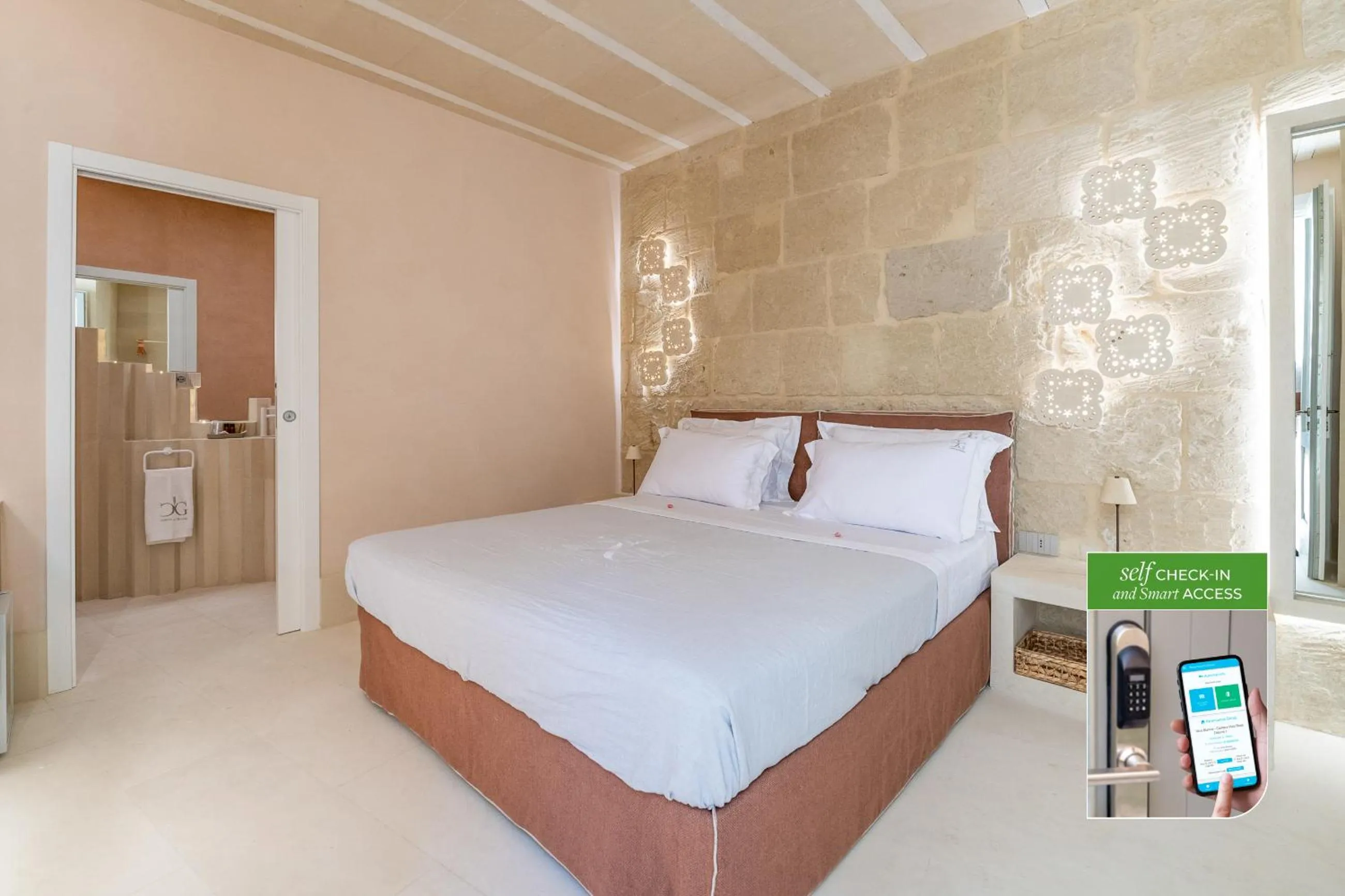 Bed in Corte Dei Granai Meeting & SPA - Raro Rooms Collection