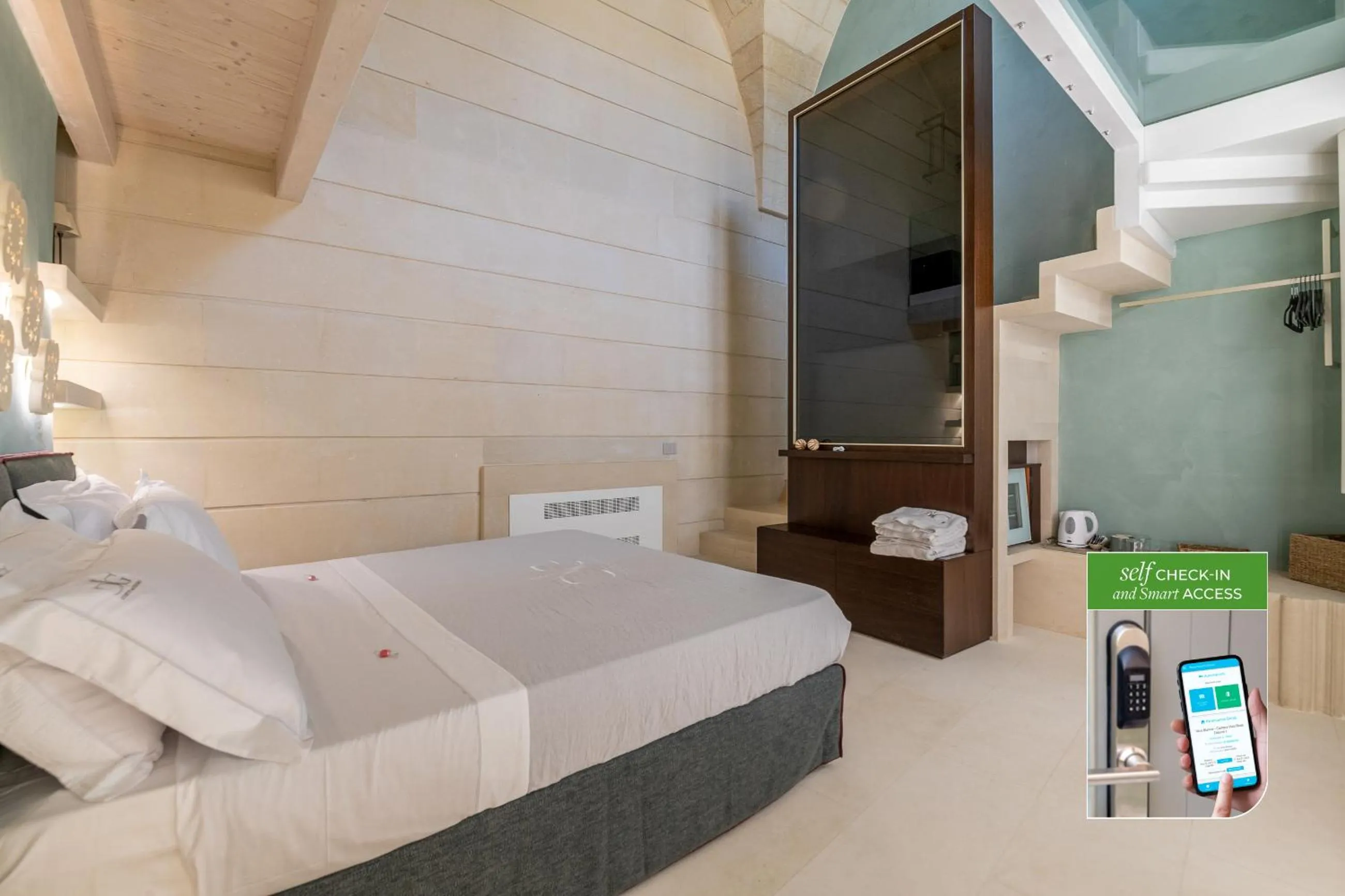 Bed in Corte Dei Granai Meeting & SPA - Raro Rooms Collection