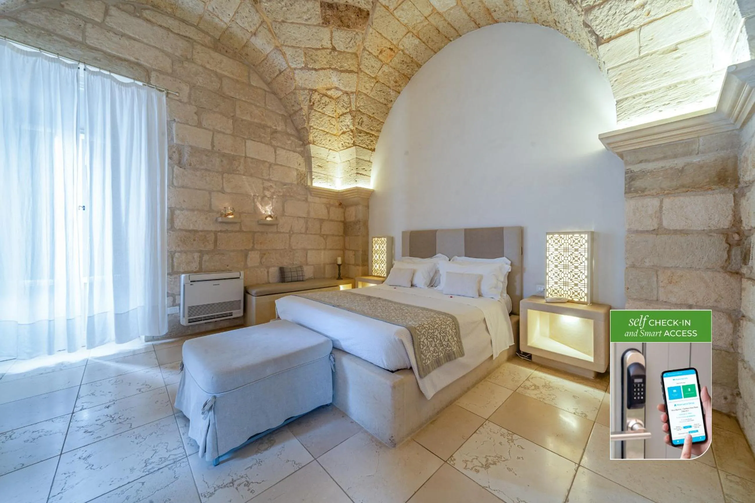 Bed in Corte Dei Granai Meeting & SPA - Raro Rooms Collection