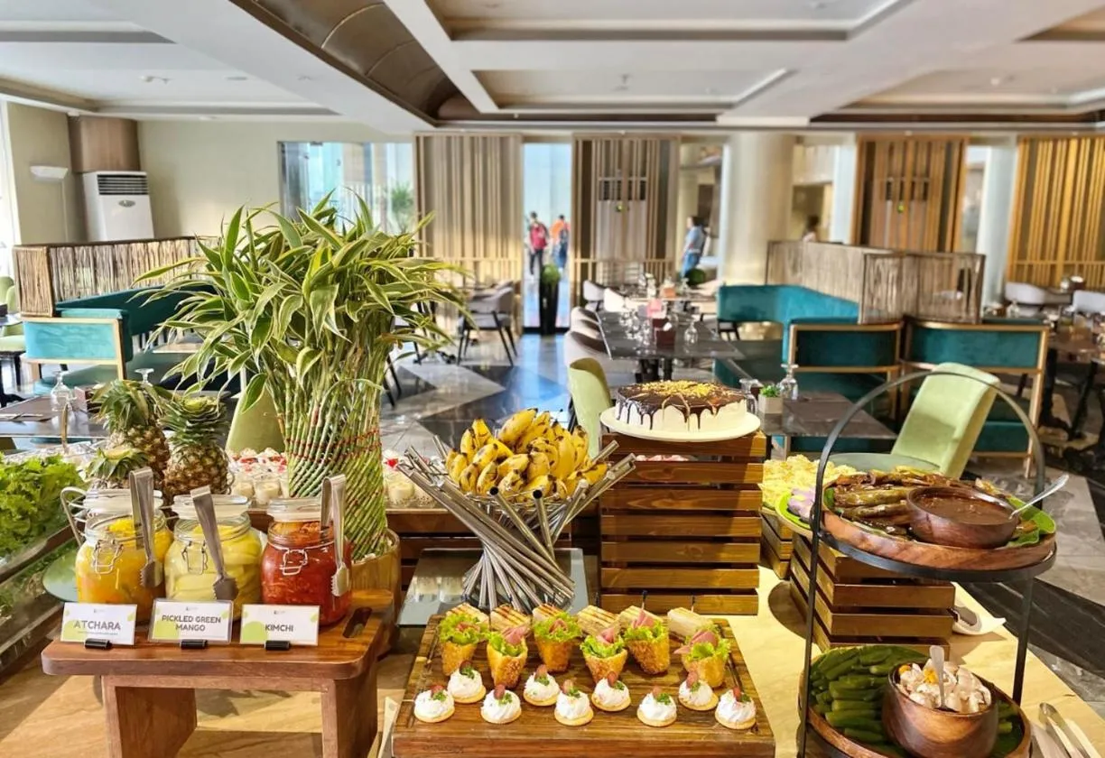 Breakfast in Zuri Hotel