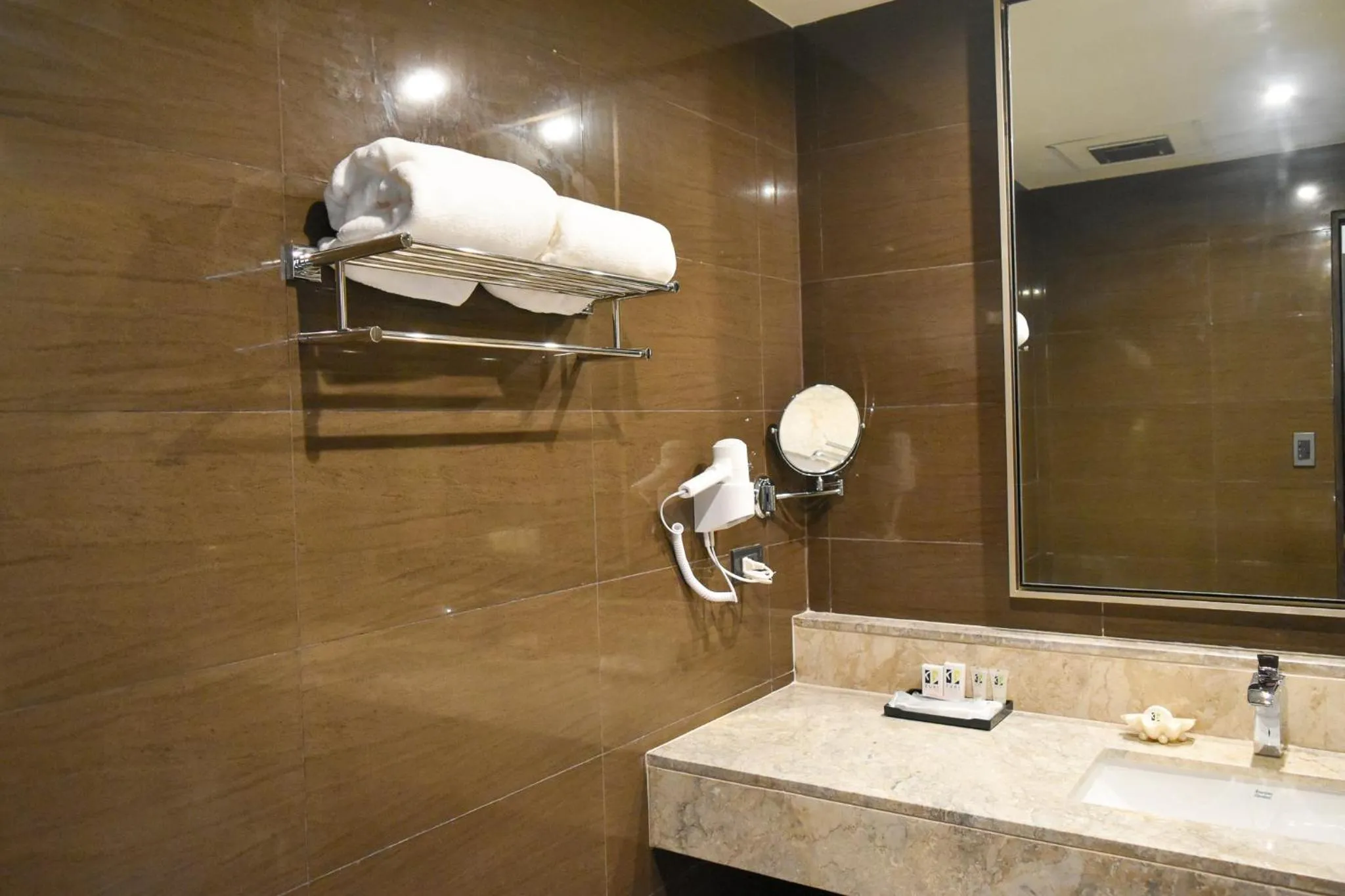 Bathroom in Zuri Hotel