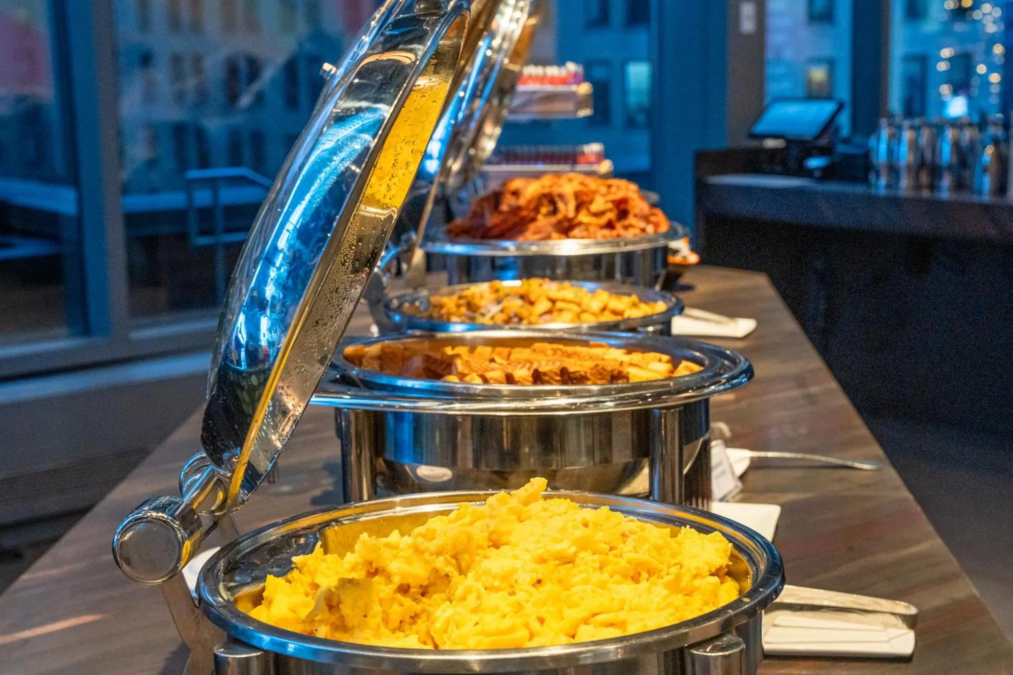 Breakfast in M Social Hotel New York Times Square