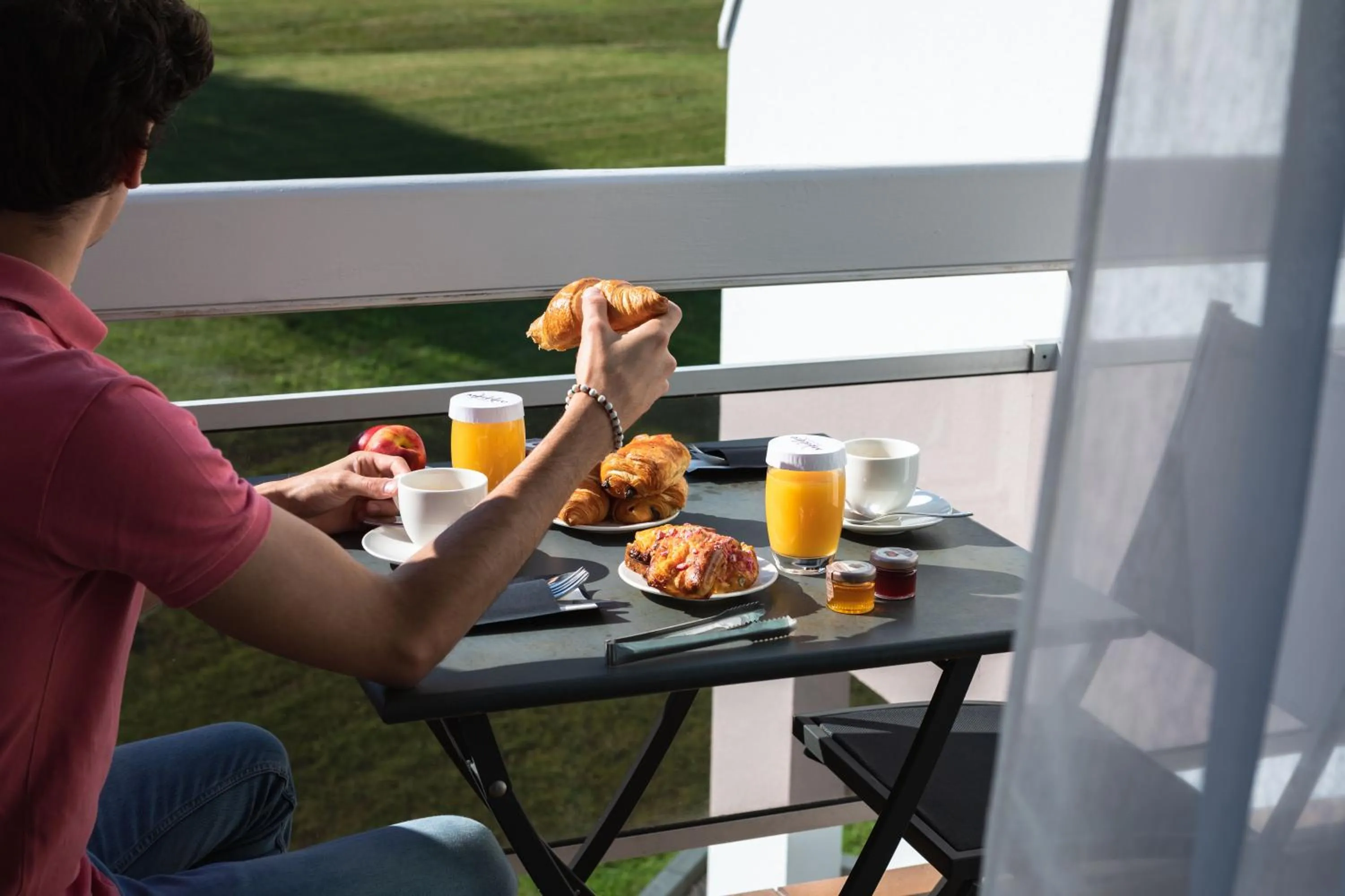 Dining area in Mercure Aix-les-Bains Domaine de Marlioz Hôtel & Spa