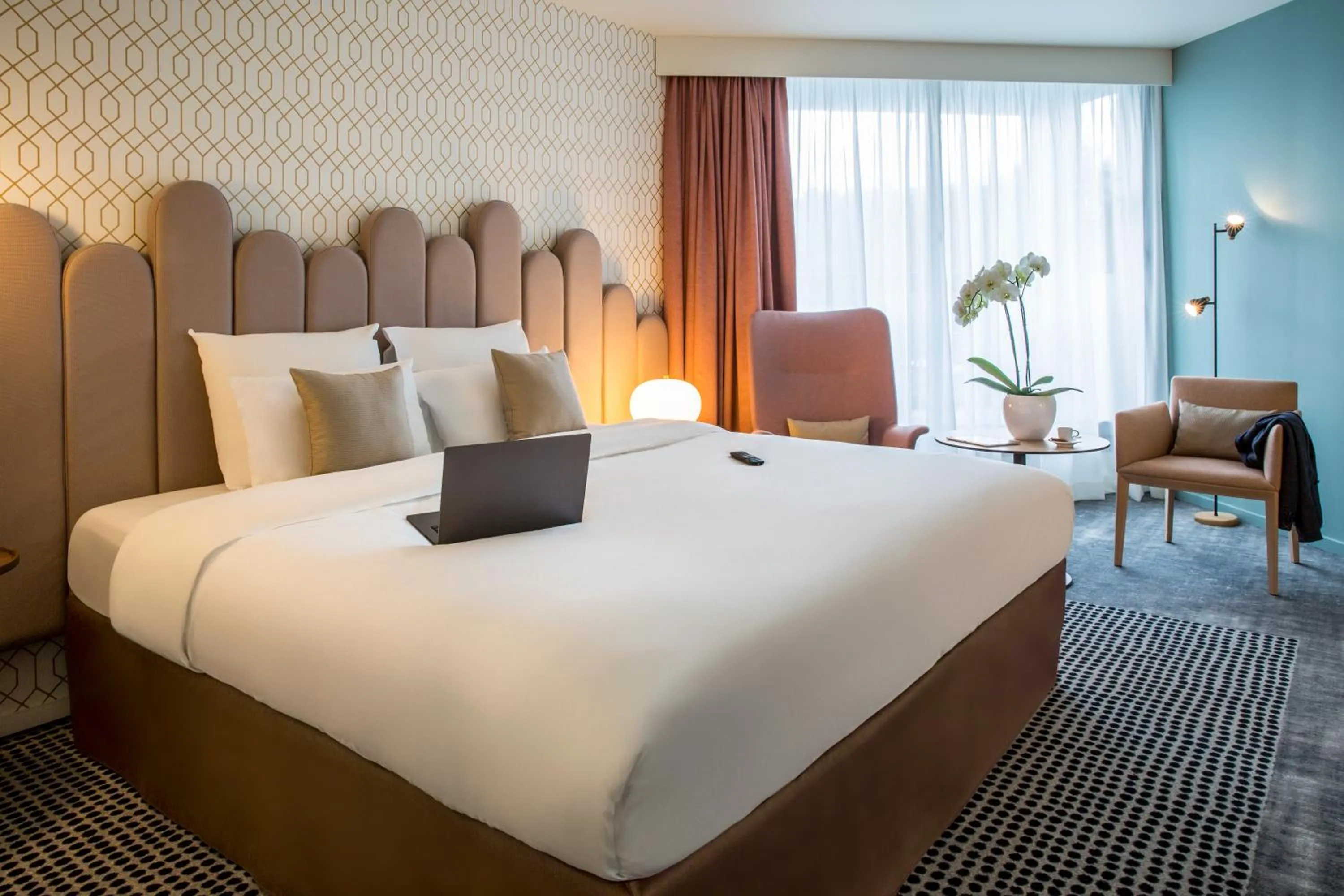 Property building, Bed in Mercure Aix-les-Bains Domaine de Marlioz Hôtel & Spa