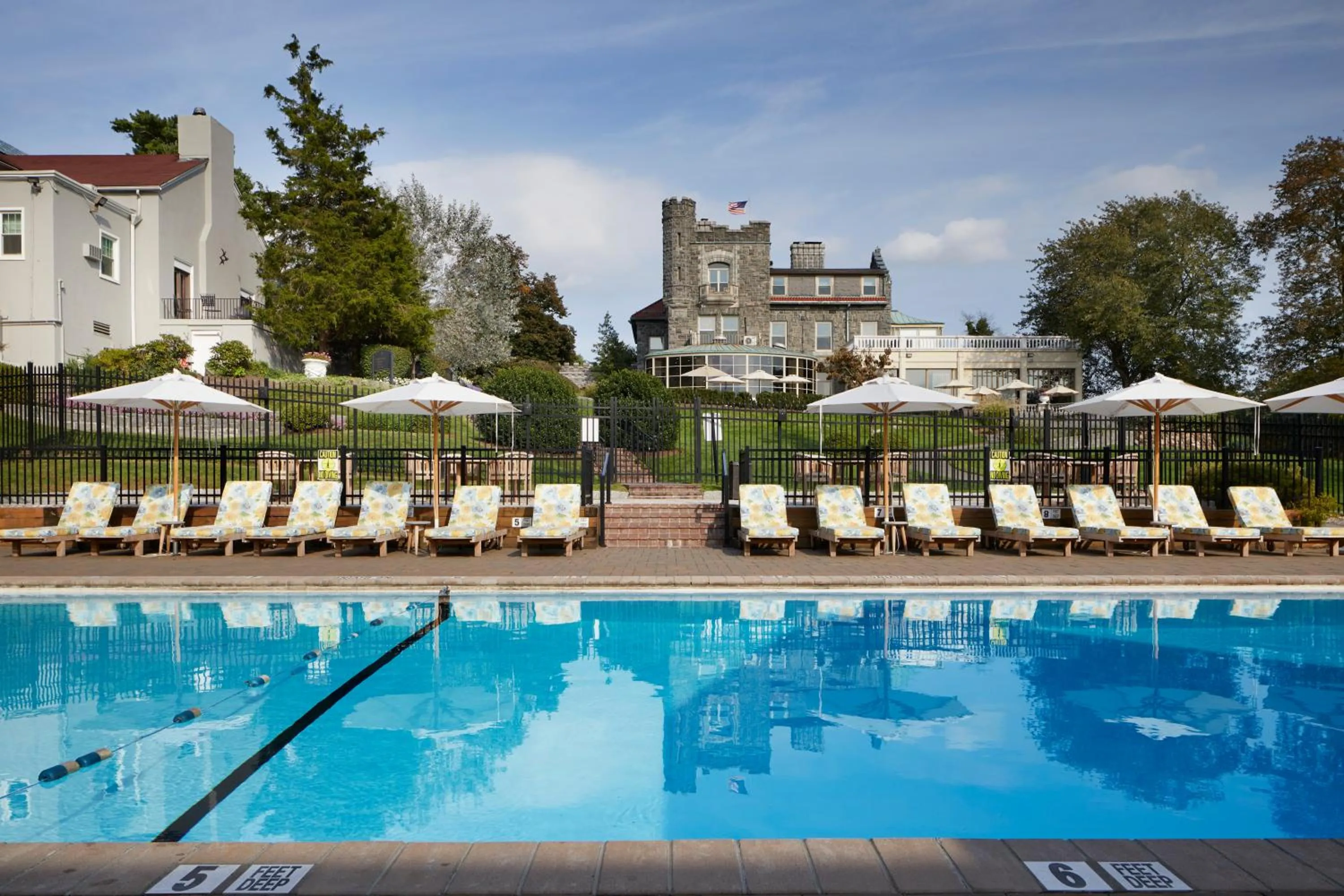 Swimming pool in Tarrytown House Estate