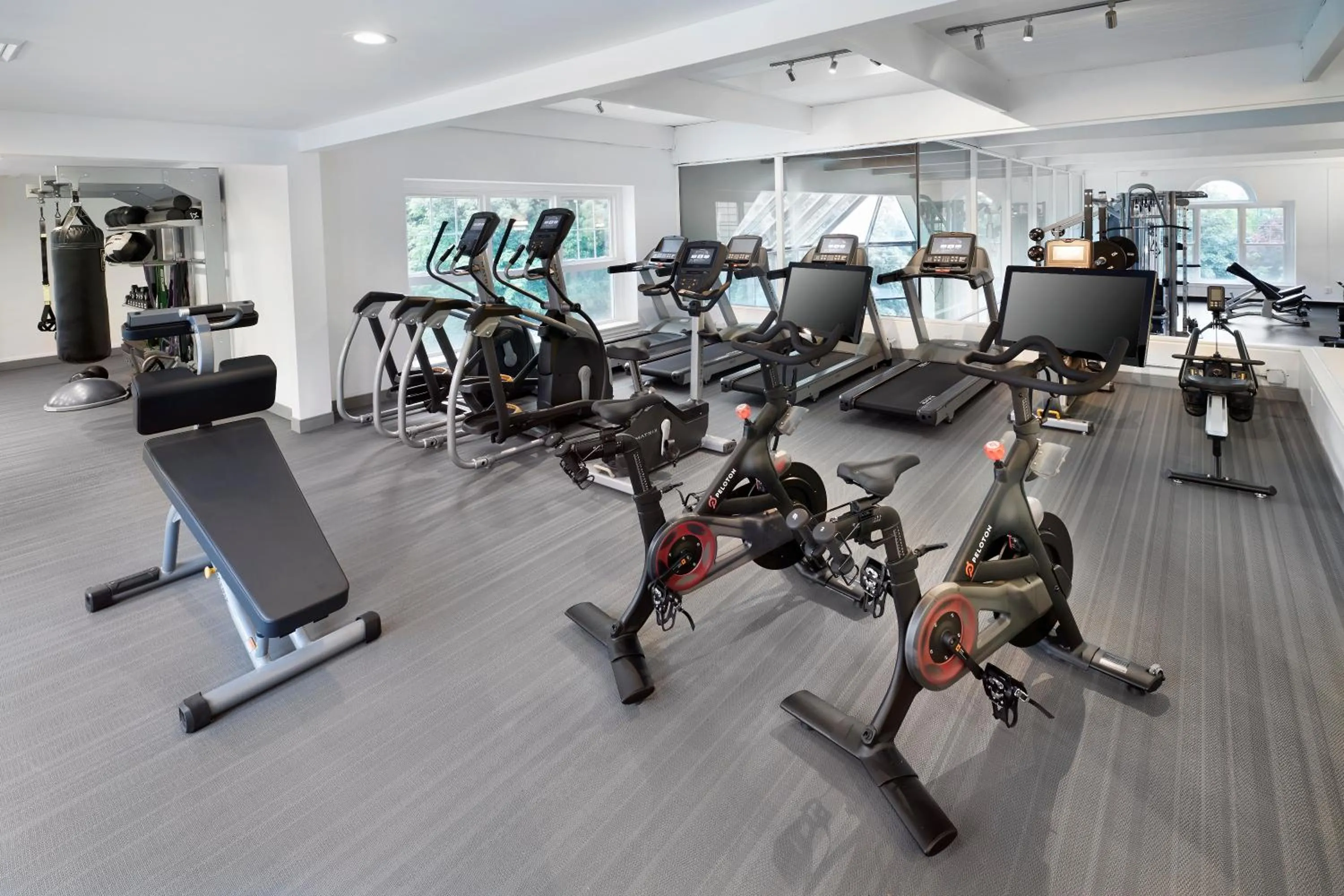 Fitness centre/facilities in Tarrytown House Estate