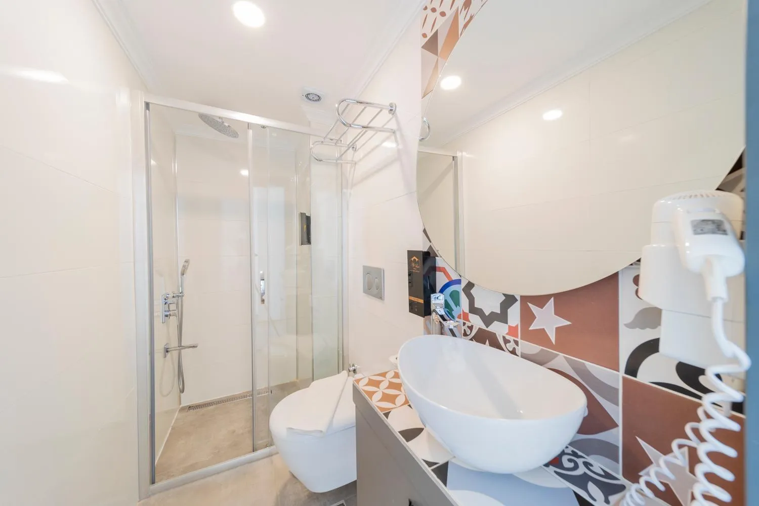 Shower in Alp Pasa Fiore Garden Suites - Special Class