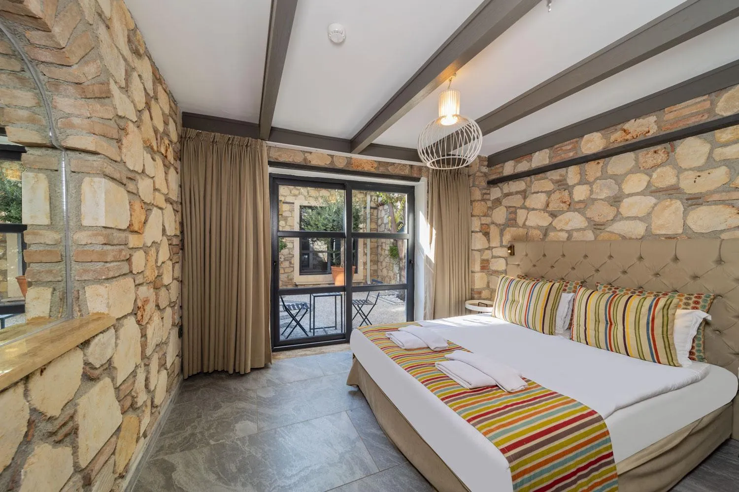 Bed in Alp Pasa Fiore Garden Suites - Special Class