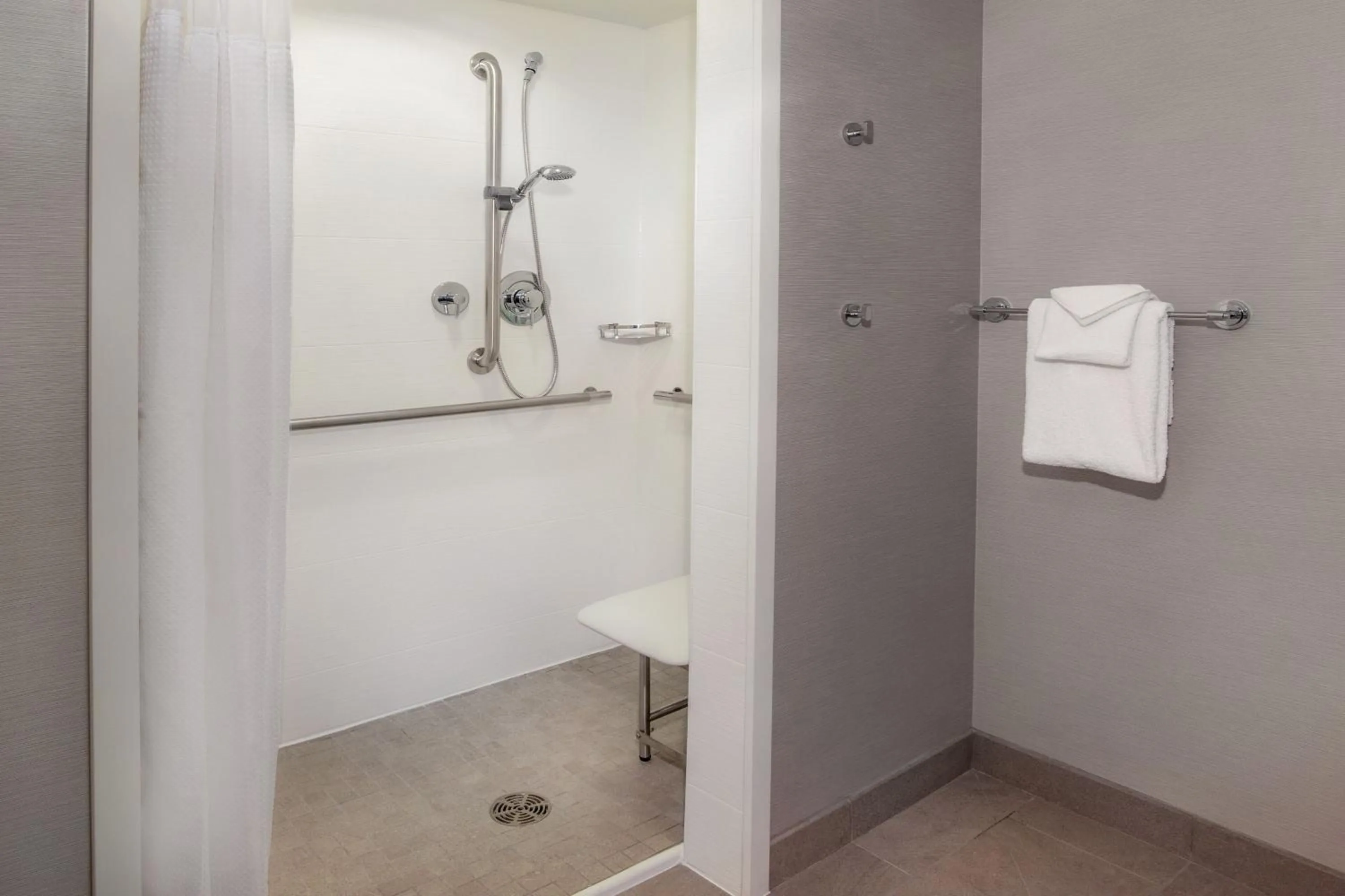 Bathroom in Courtyard by Marriott Boston Billerica Bedford