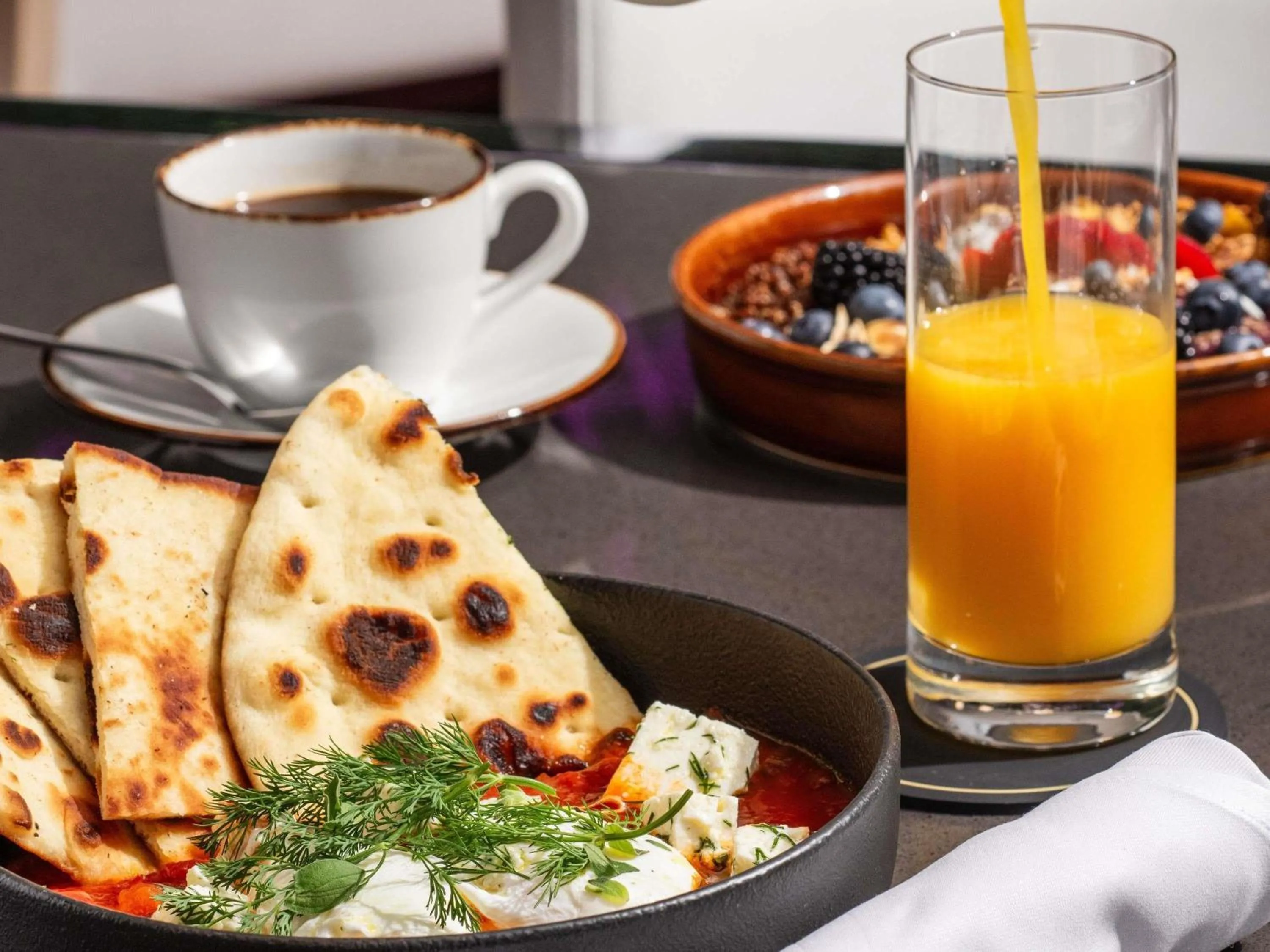 Breakfast in Sofitel Chicago Magnificent Mile