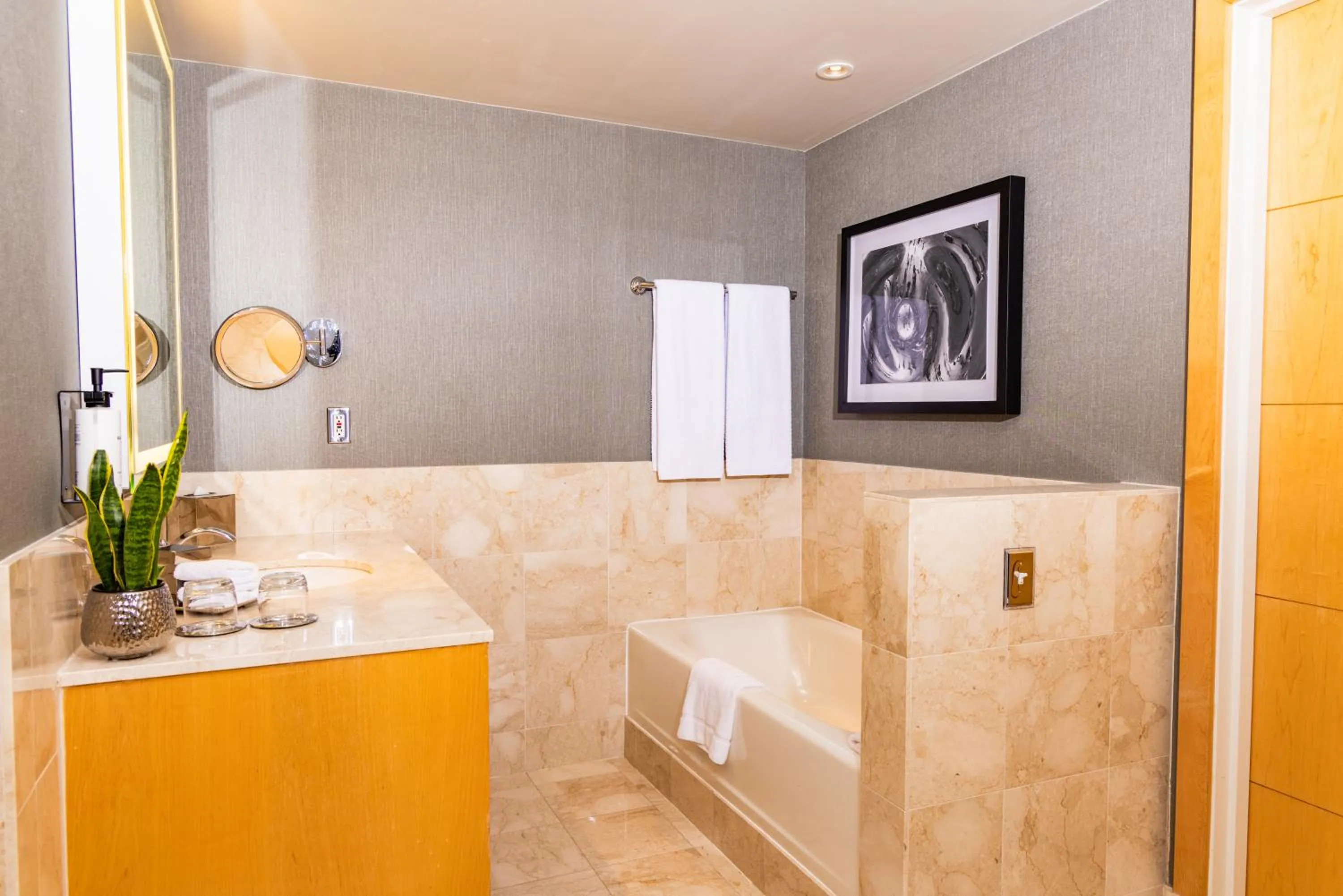 Bathroom in Sofitel Chicago Magnificent Mile