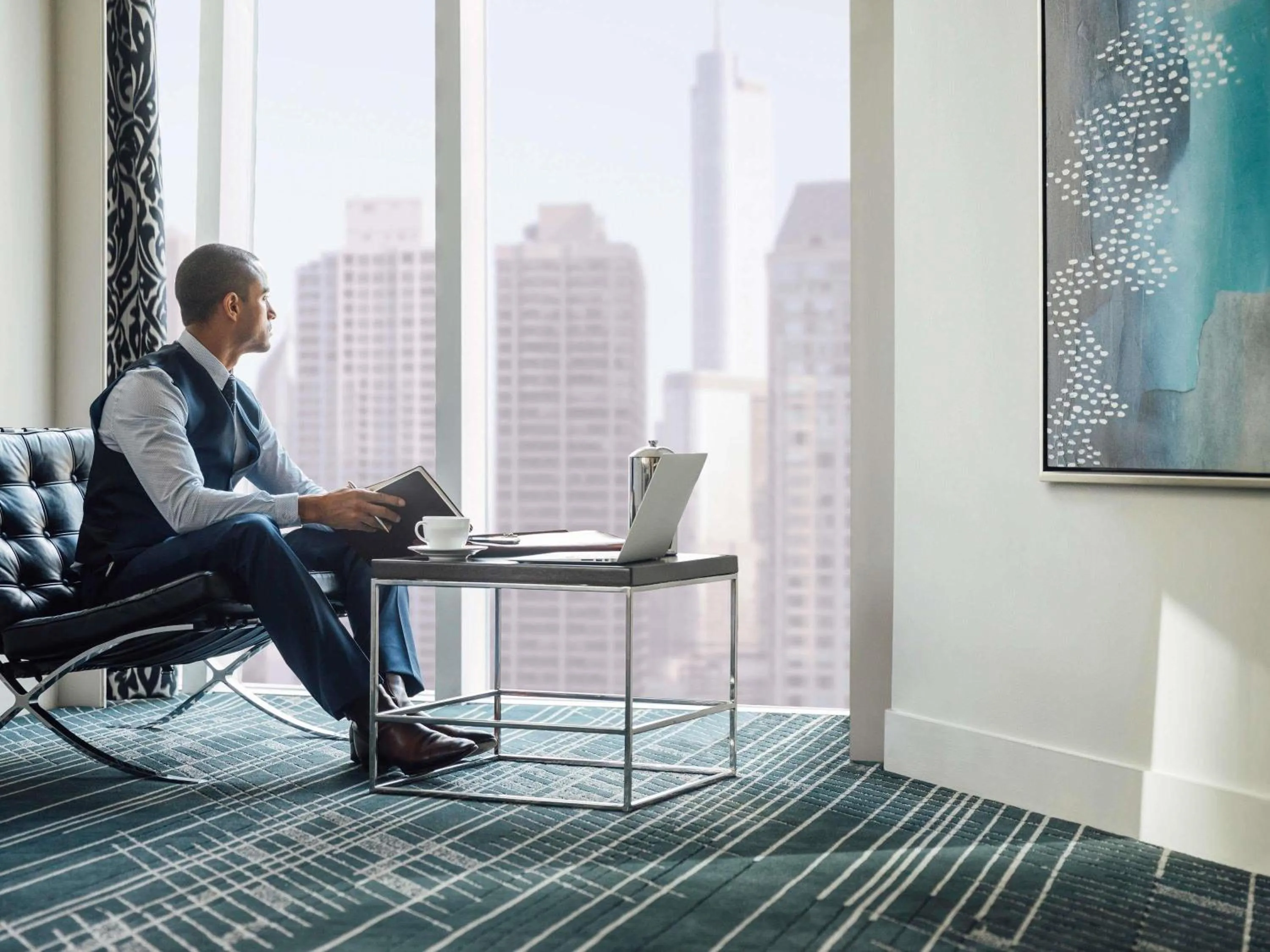 Bedroom in Sofitel Chicago Magnificent Mile