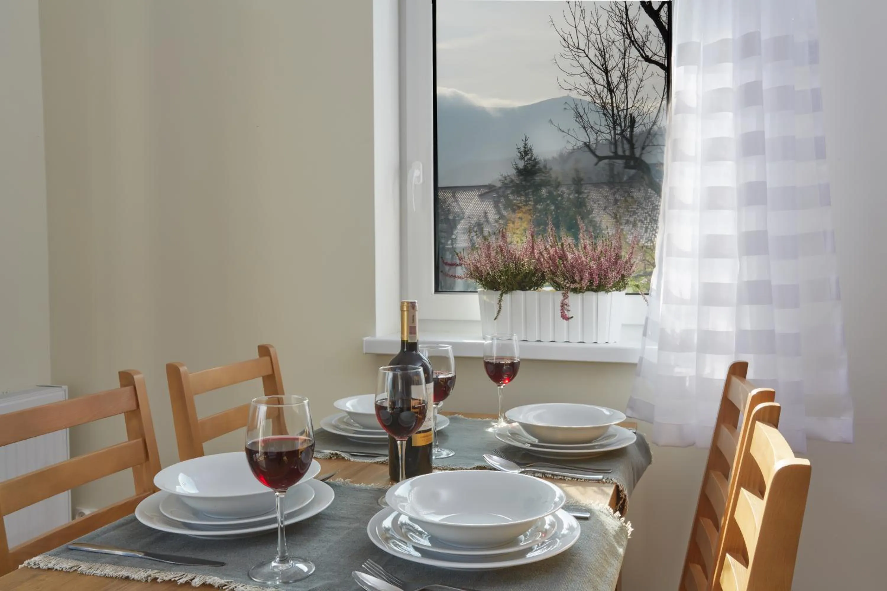 Dining area in Apartamenty Berg Karpacz