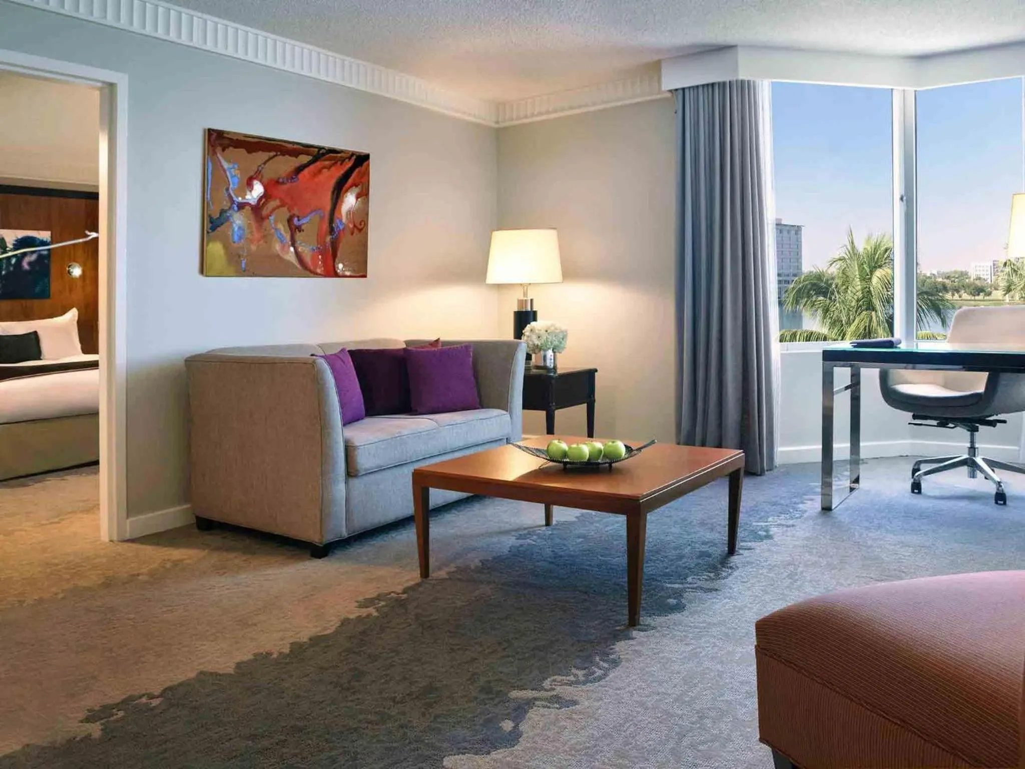 Bedroom in Pullman Miami Airport