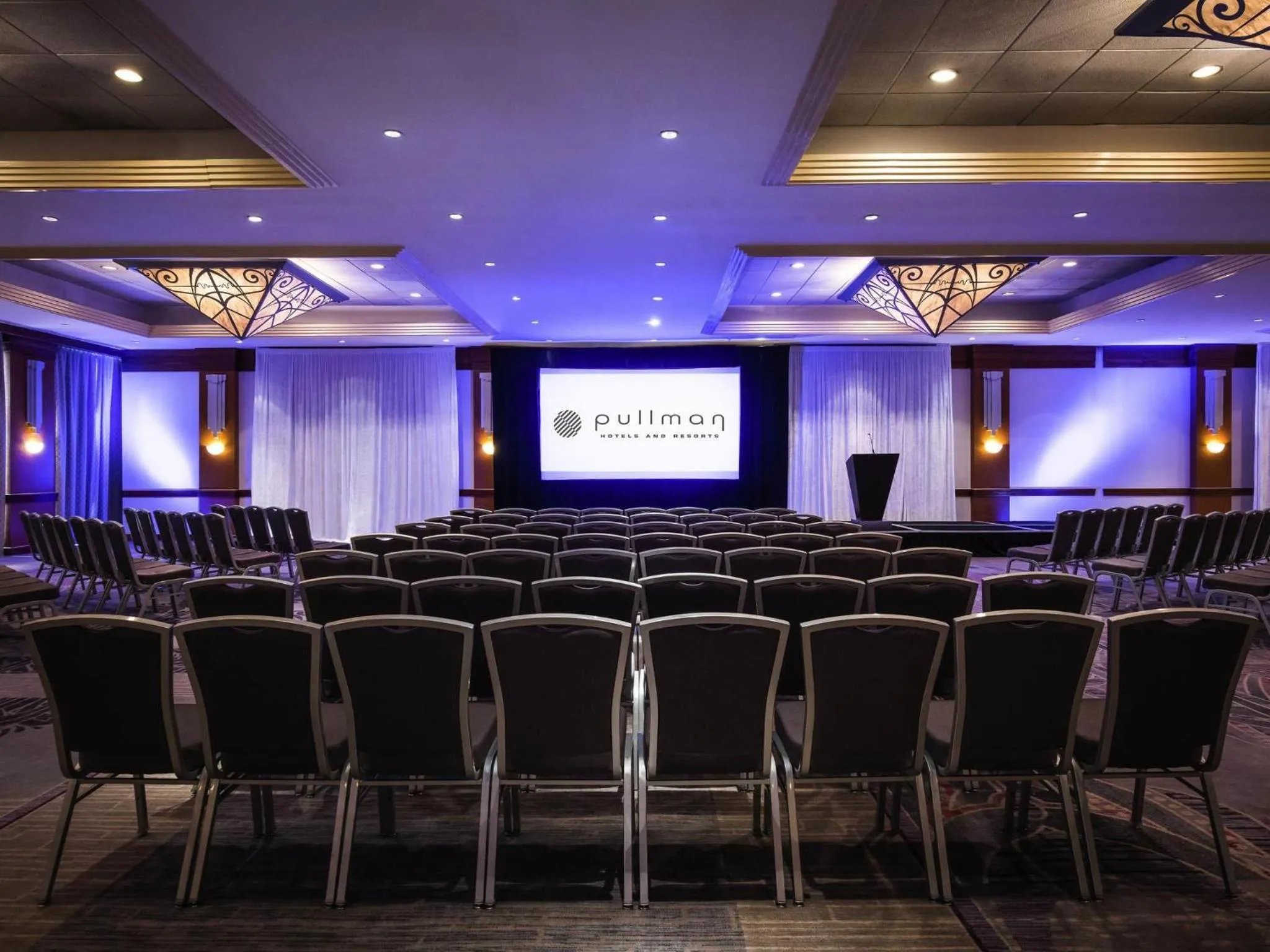 Meeting/conference room in Pullman Miami Airport