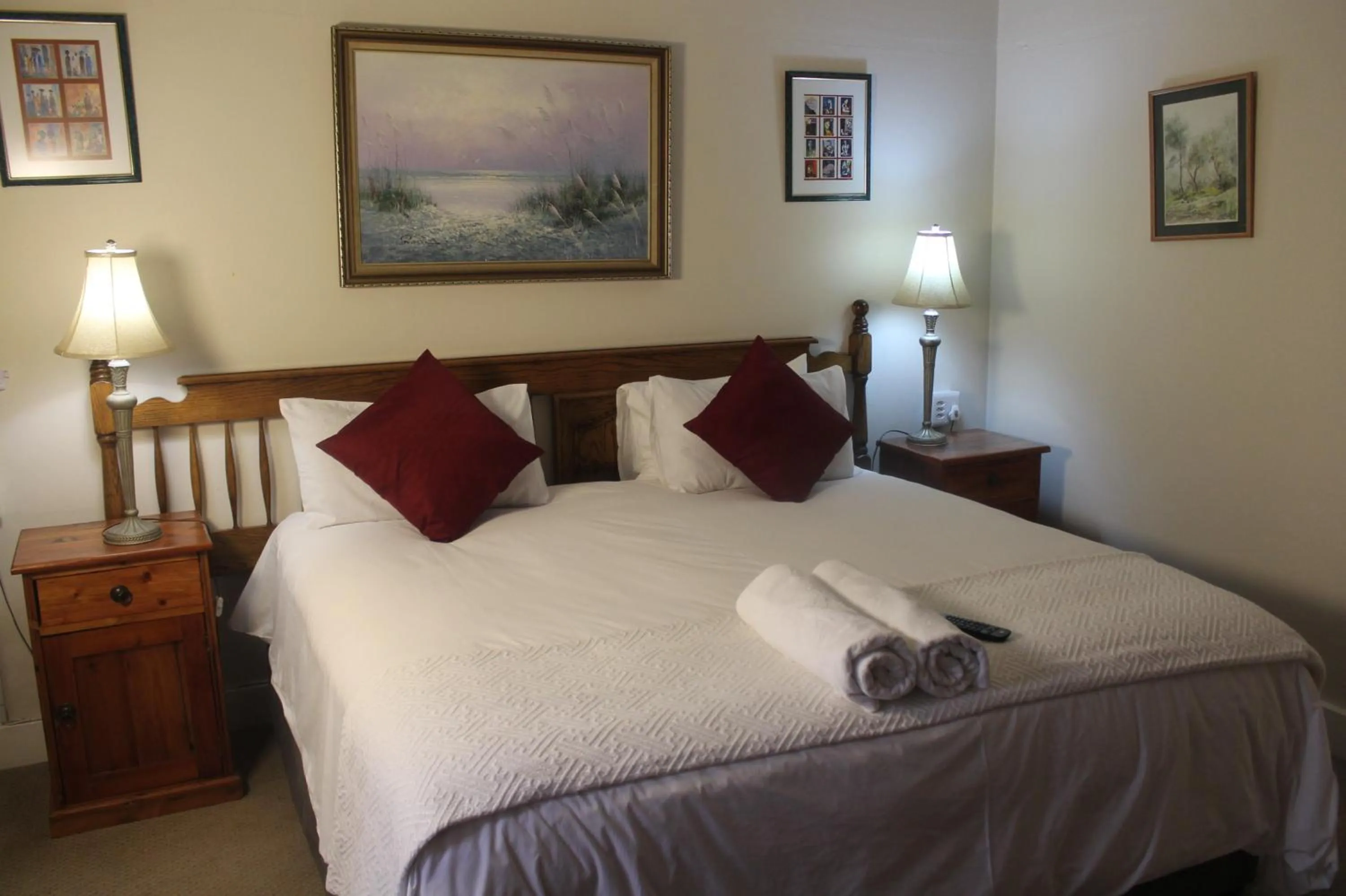 Property building, Bed in Umoya