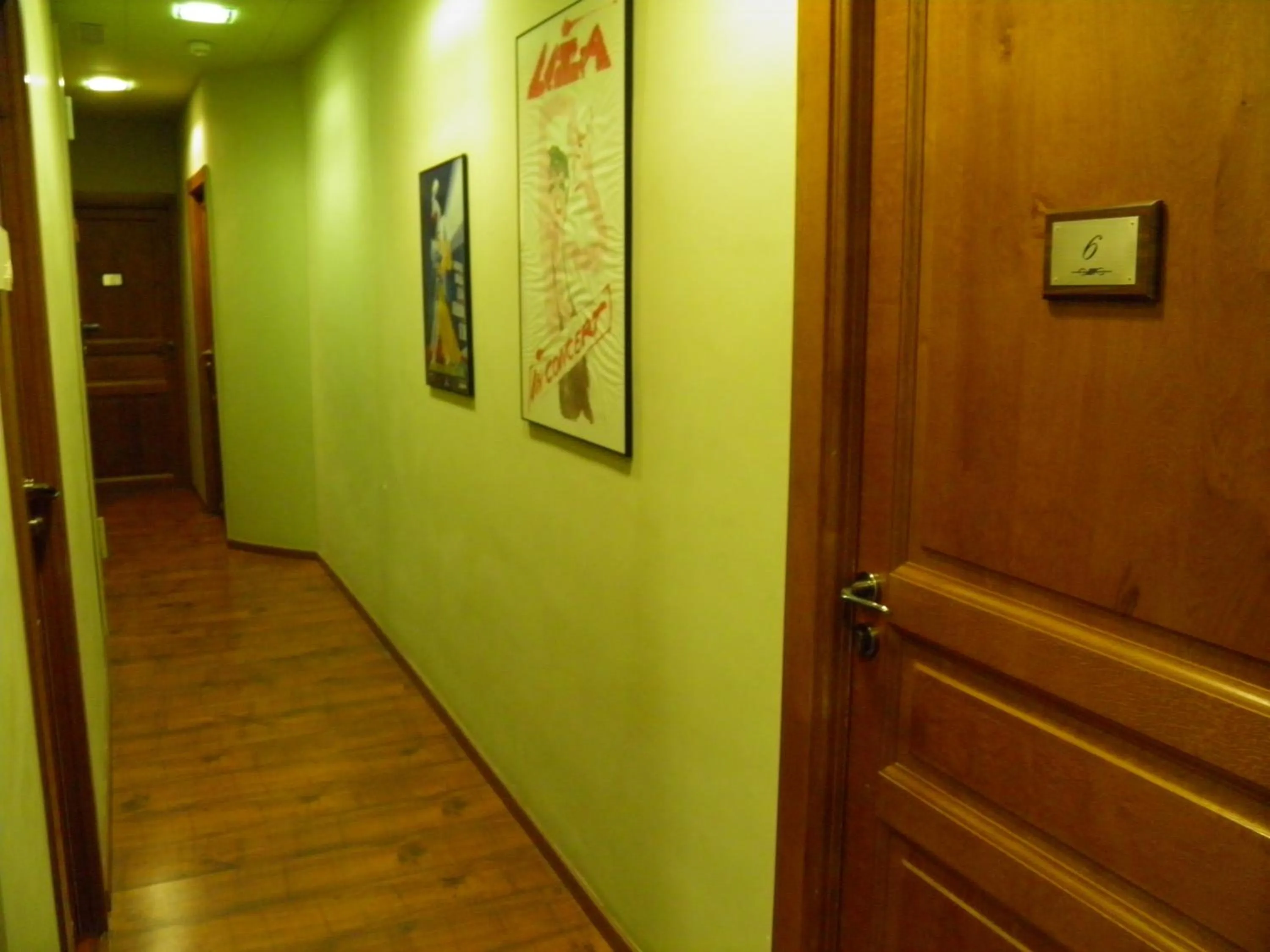 Decorative detail in Hotel Annex - Rey Don Jaime I