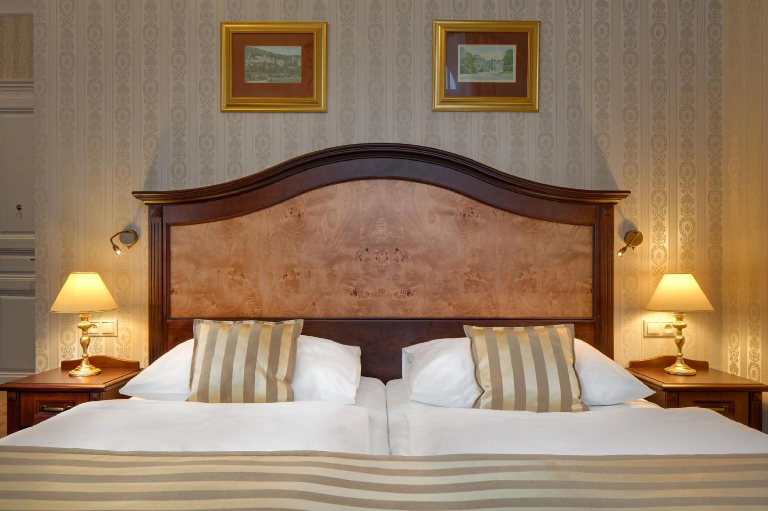 Bed in Ensana Nové Lázně