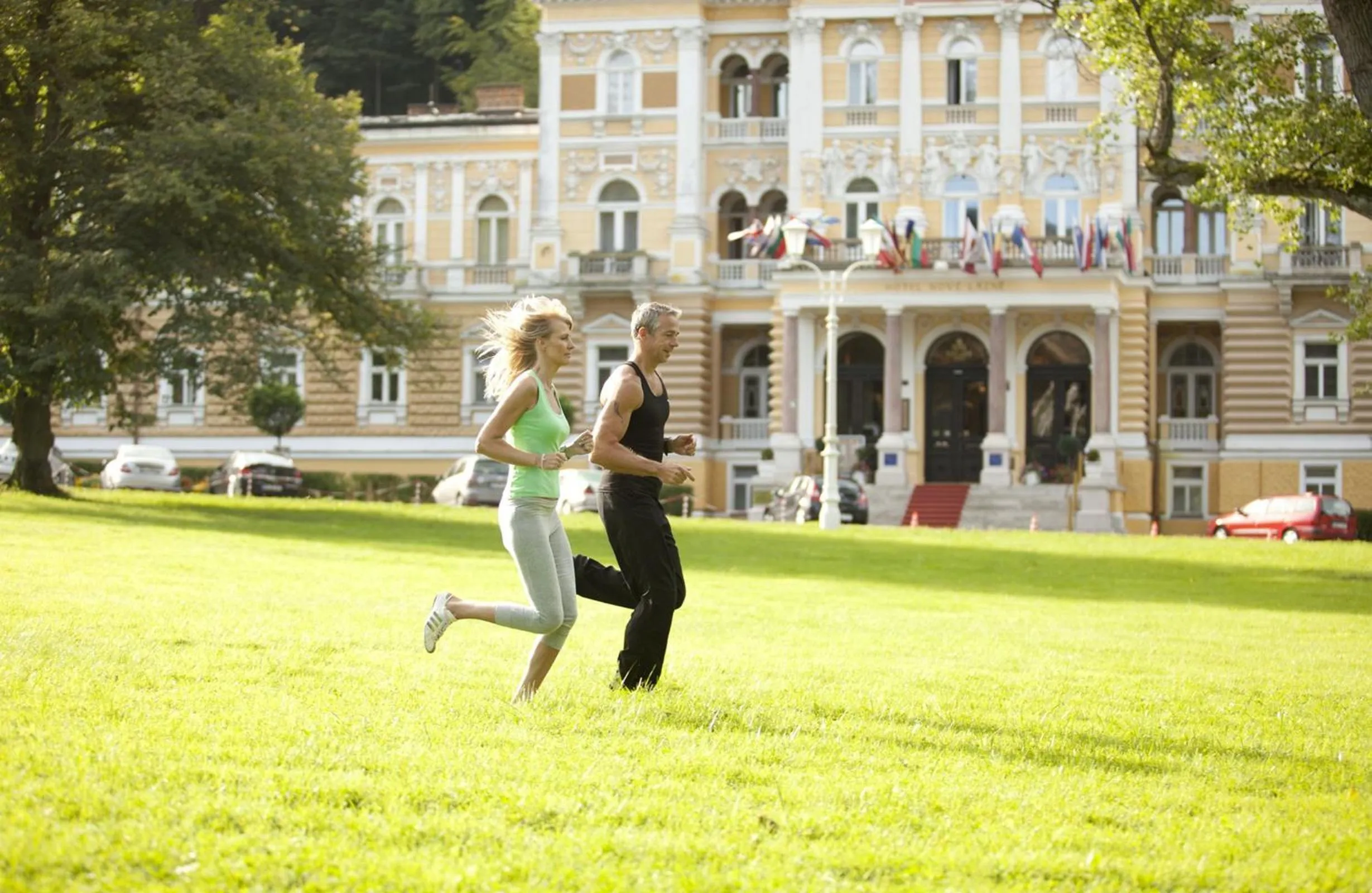 Facade/entrance in Ensana Nové Lázně