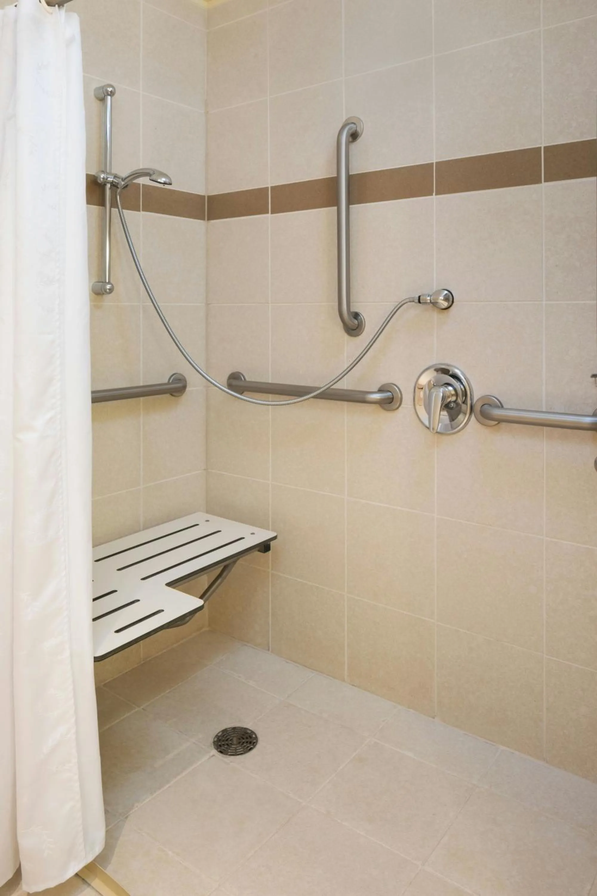 Bathroom in Sheraton Bloomington